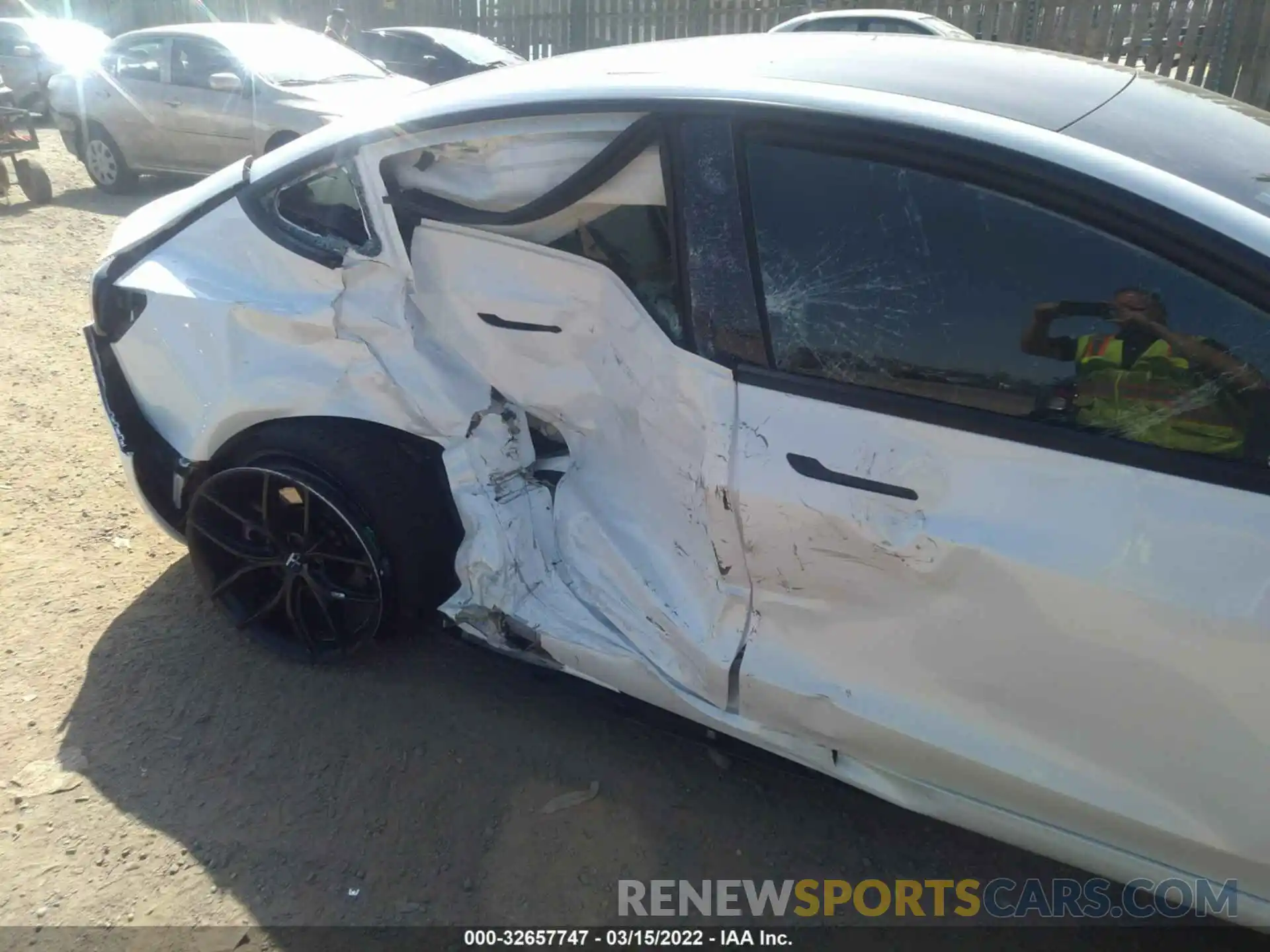 6 Photograph of a damaged car 5YJ3E1EA8MF989761 TESLA MODEL 3 2021