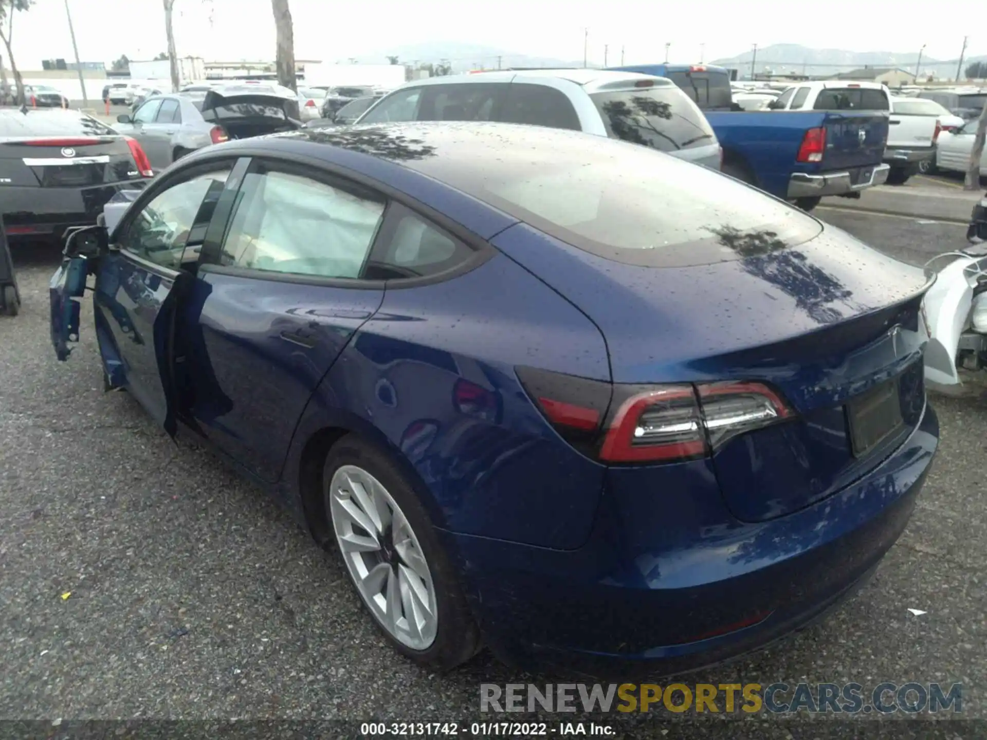 3 Photograph of a damaged car 5YJ3E1EA9MF001449 TESLA MODEL 3 2021