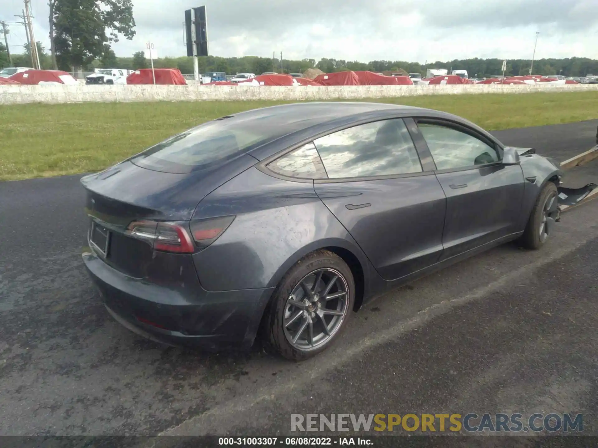 4 Photograph of a damaged car 5YJ3E1EA9MF017439 TESLA MODEL 3 2021