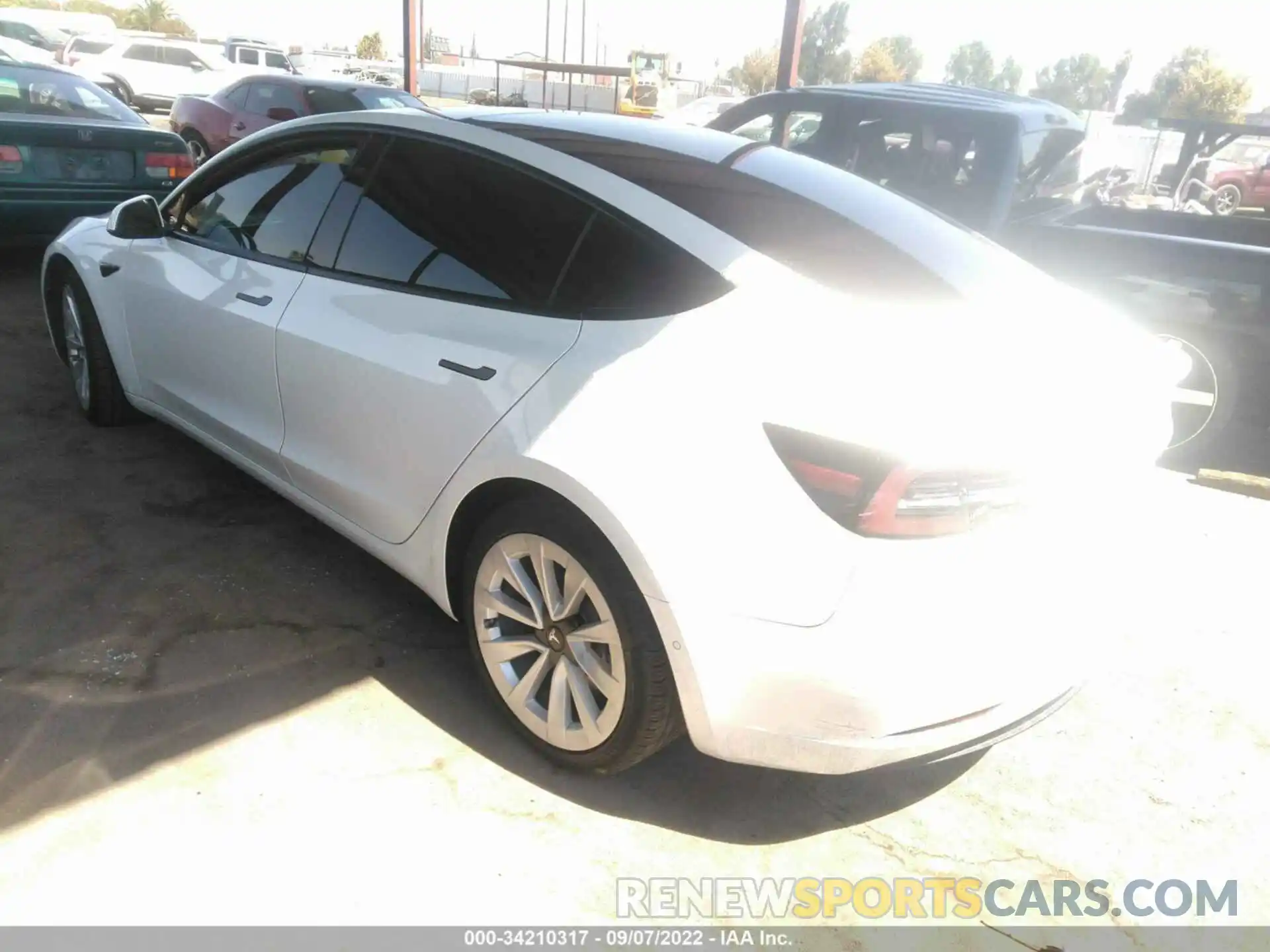 3 Photograph of a damaged car 5YJ3E1EA9MF018218 TESLA MODEL 3 2021