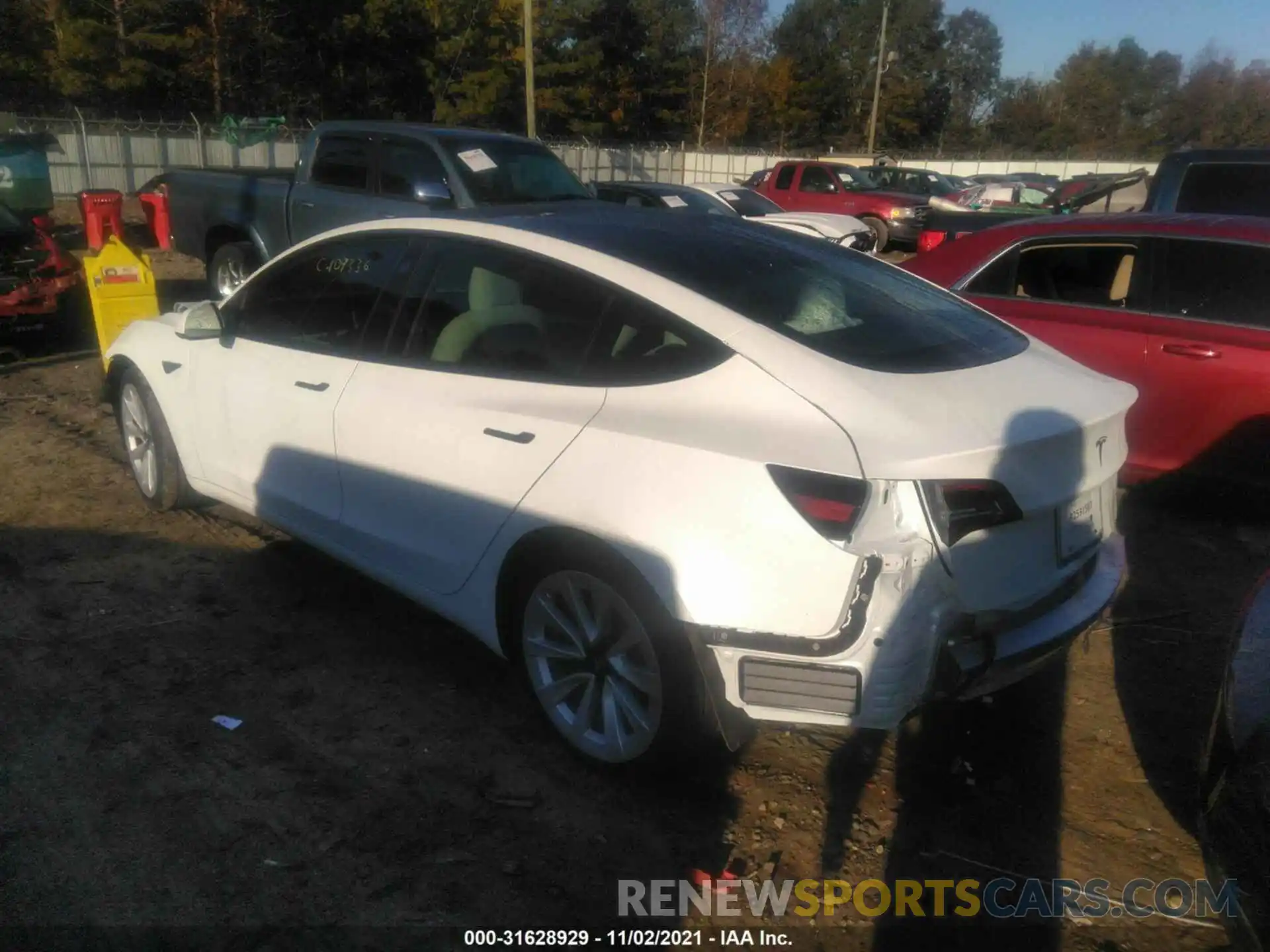 3 Photograph of a damaged car 5YJ3E1EA9MF019210 TESLA MODEL 3 2021