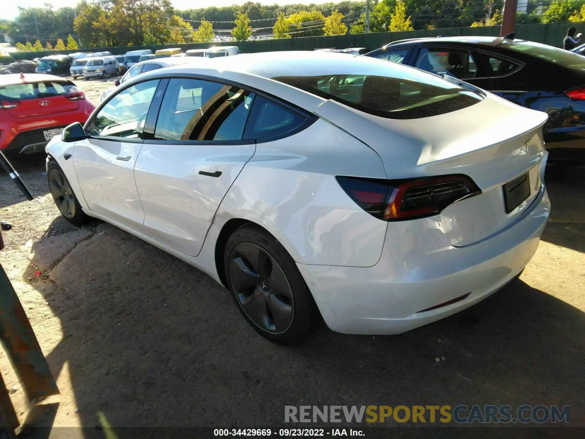 3 Photograph of a damaged car 5YJ3E1EA9MF021278 TESLA MODEL 3 2021