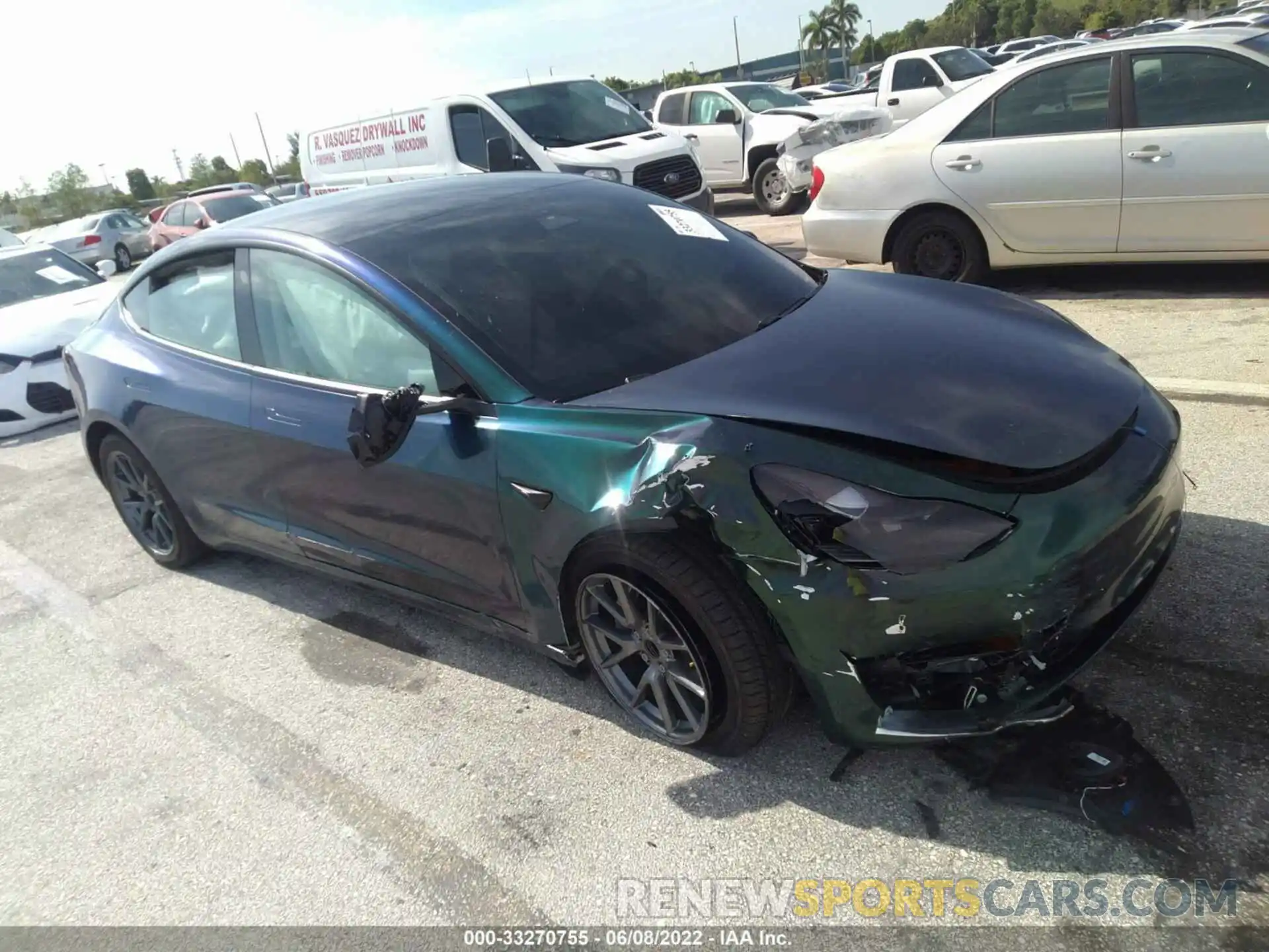 1 Photograph of a damaged car 5YJ3E1EA9MF060064 TESLA MODEL 3 2021