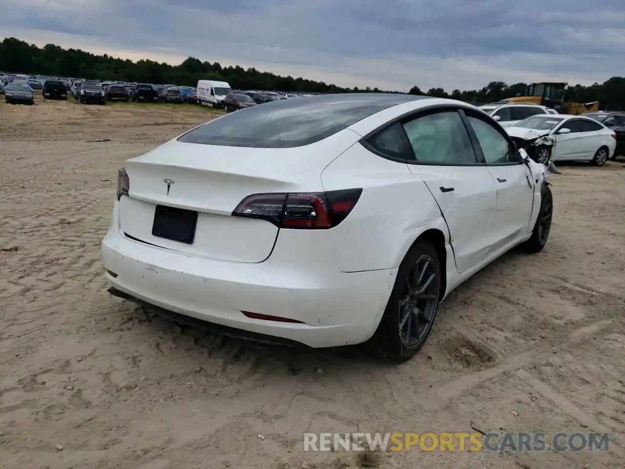 4 Фотография поврежденного автомобиля 5YJ3E1EA9MF062106 TESLA MODEL 3 2021