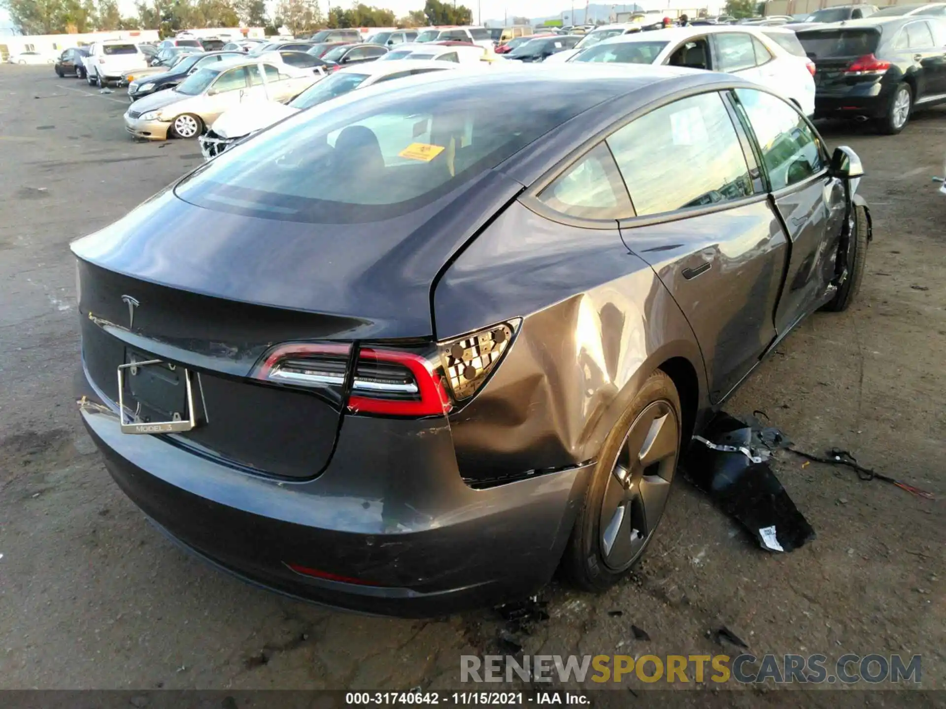 4 Photograph of a damaged car 5YJ3E1EA9MF067001 TESLA MODEL 3 2021