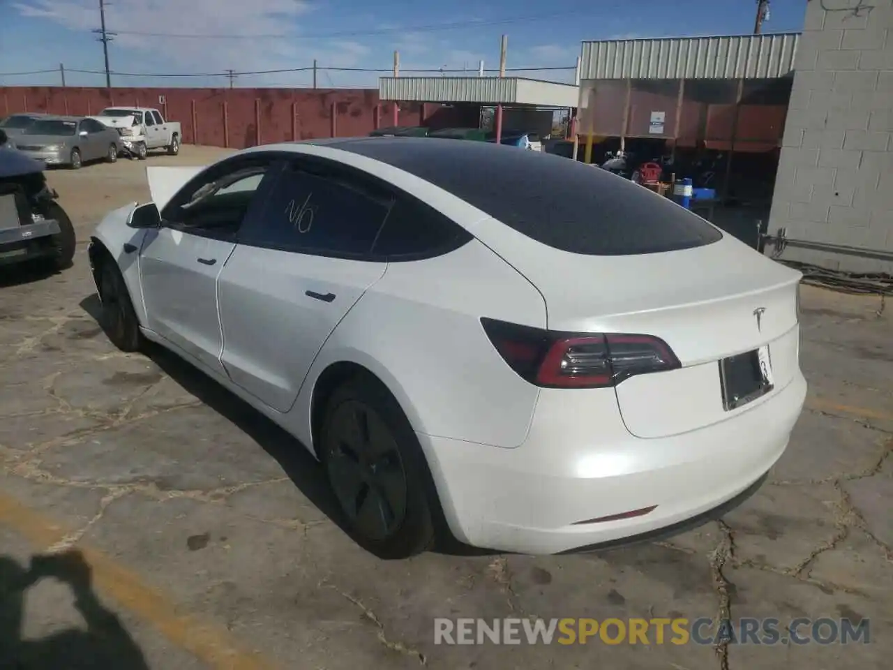 3 Photograph of a damaged car 5YJ3E1EA9MF068813 TESLA MODEL 3 2021