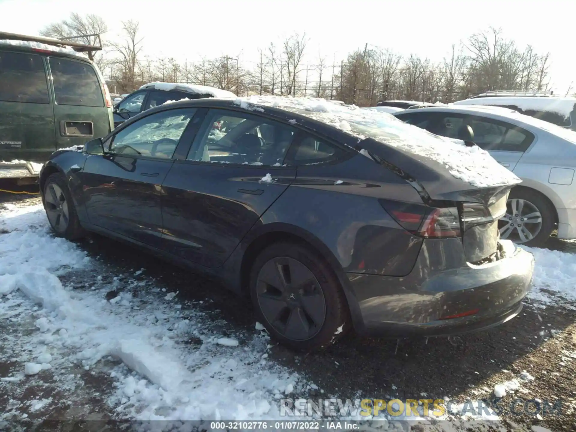 3 Photograph of a damaged car 5YJ3E1EA9MF083022 TESLA MODEL 3 2021