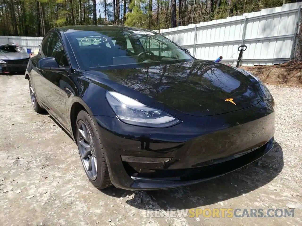 1 Photograph of a damaged car 5YJ3E1EA9MF083943 TESLA MODEL 3 2021