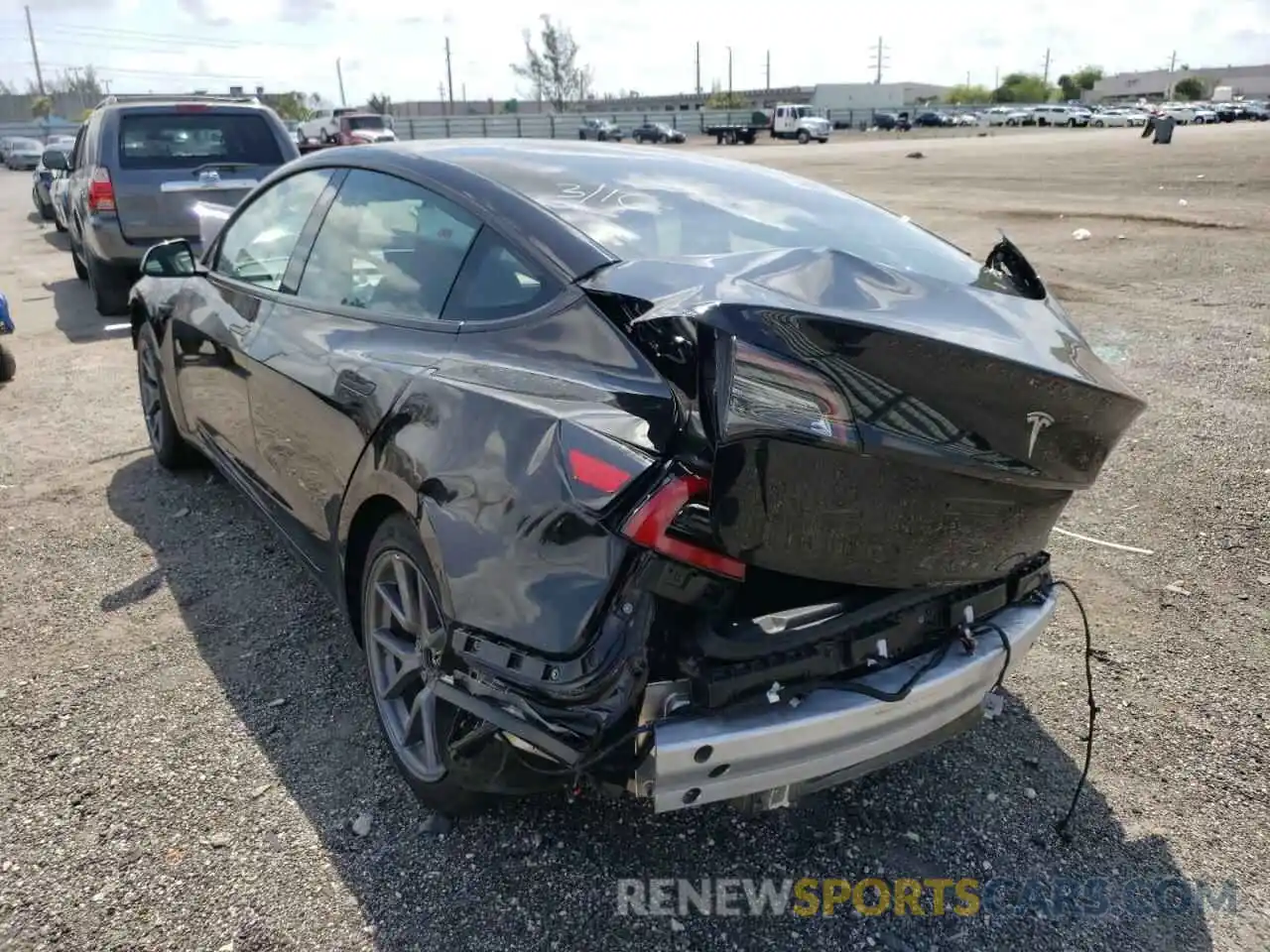 3 Photograph of a damaged car 5YJ3E1EA9MF086907 TESLA MODEL 3 2021