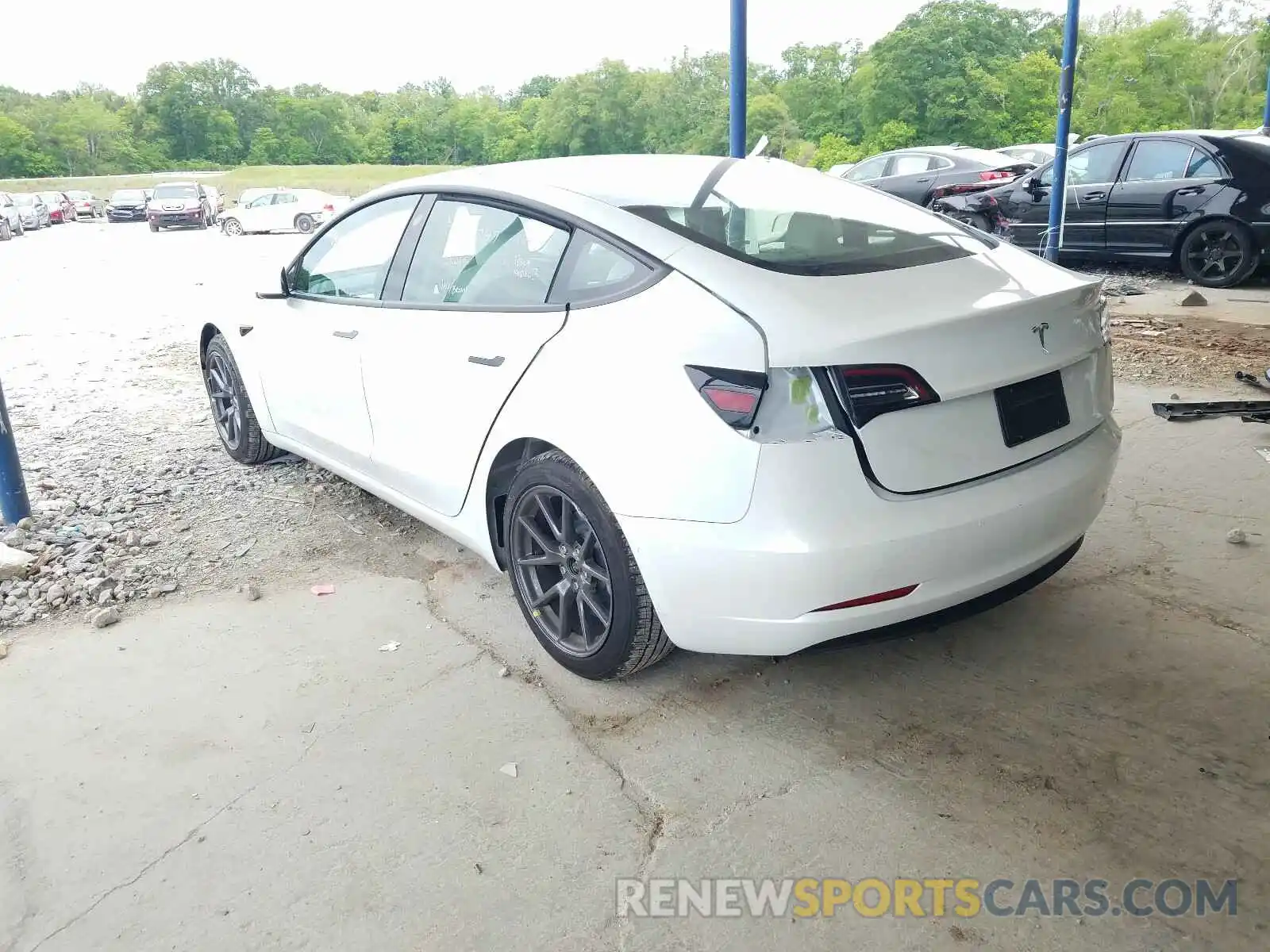 3 Photograph of a damaged car 5YJ3E1EA9MF853784 TESLA MODEL 3 2021