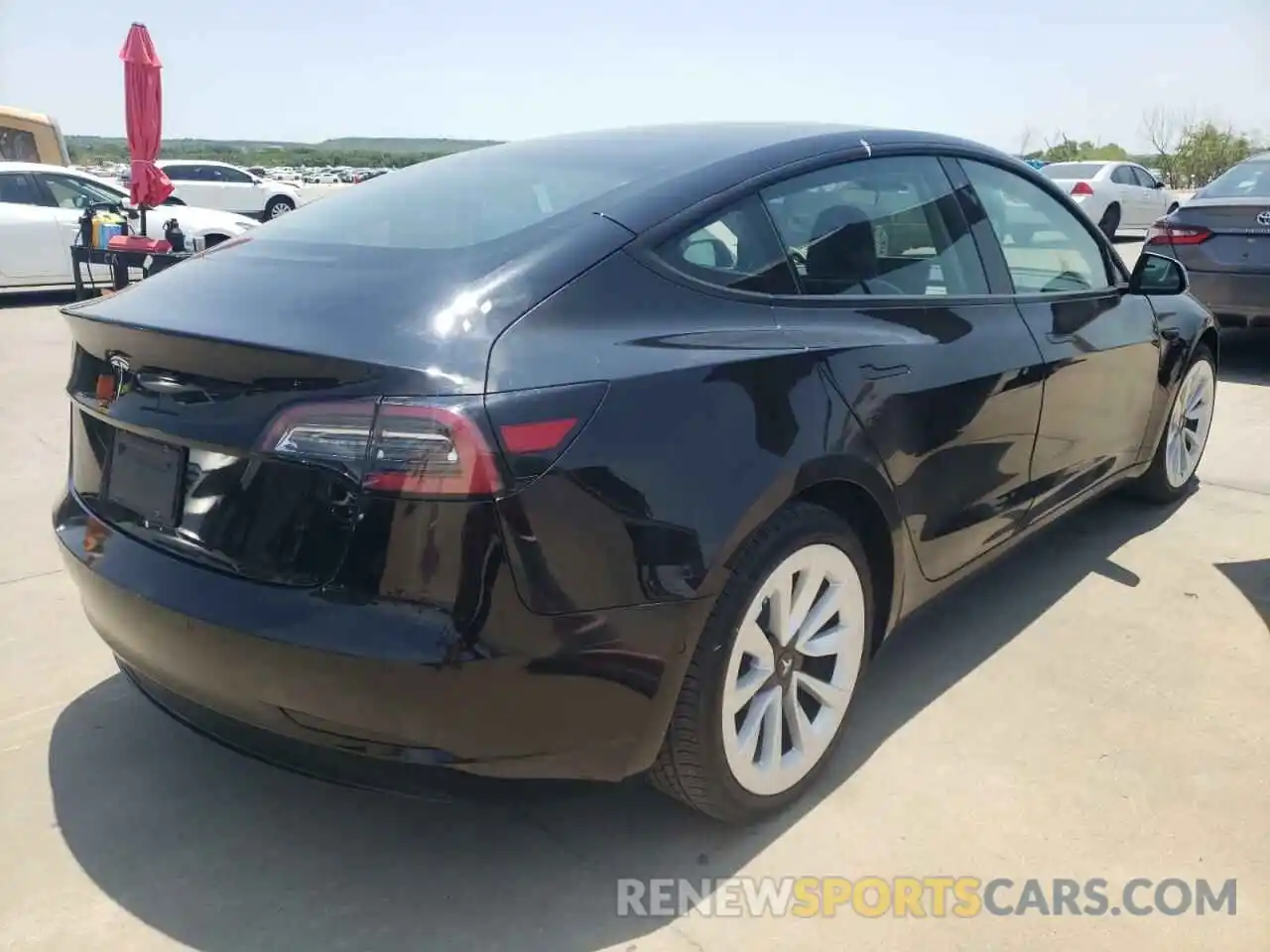 4 Фотография поврежденного автомобиля 5YJ3E1EA9MF861268 TESLA MODEL 3 2021