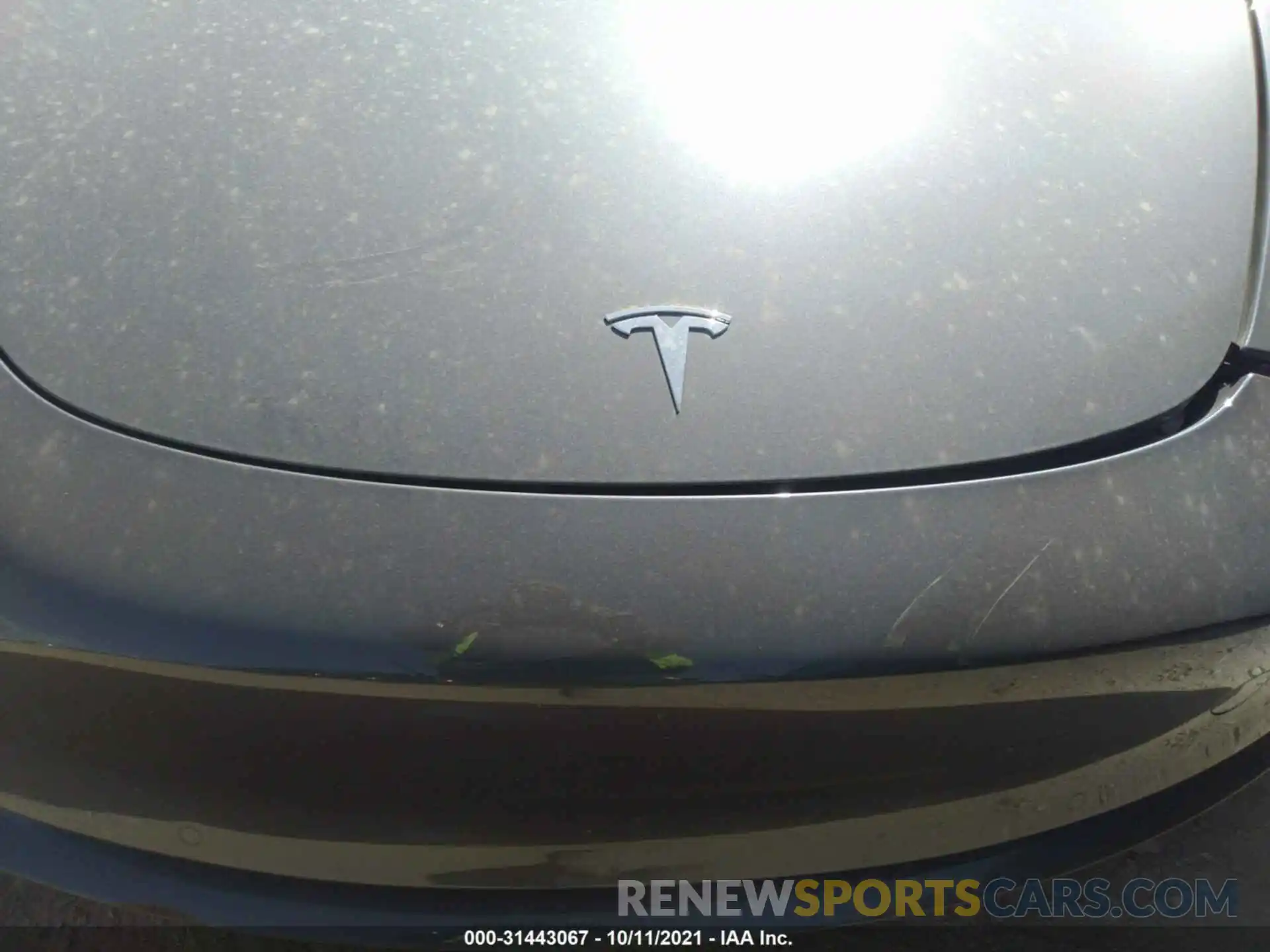 10 Photograph of a damaged car 5YJ3E1EA9MF873081 TESLA MODEL 3 2021