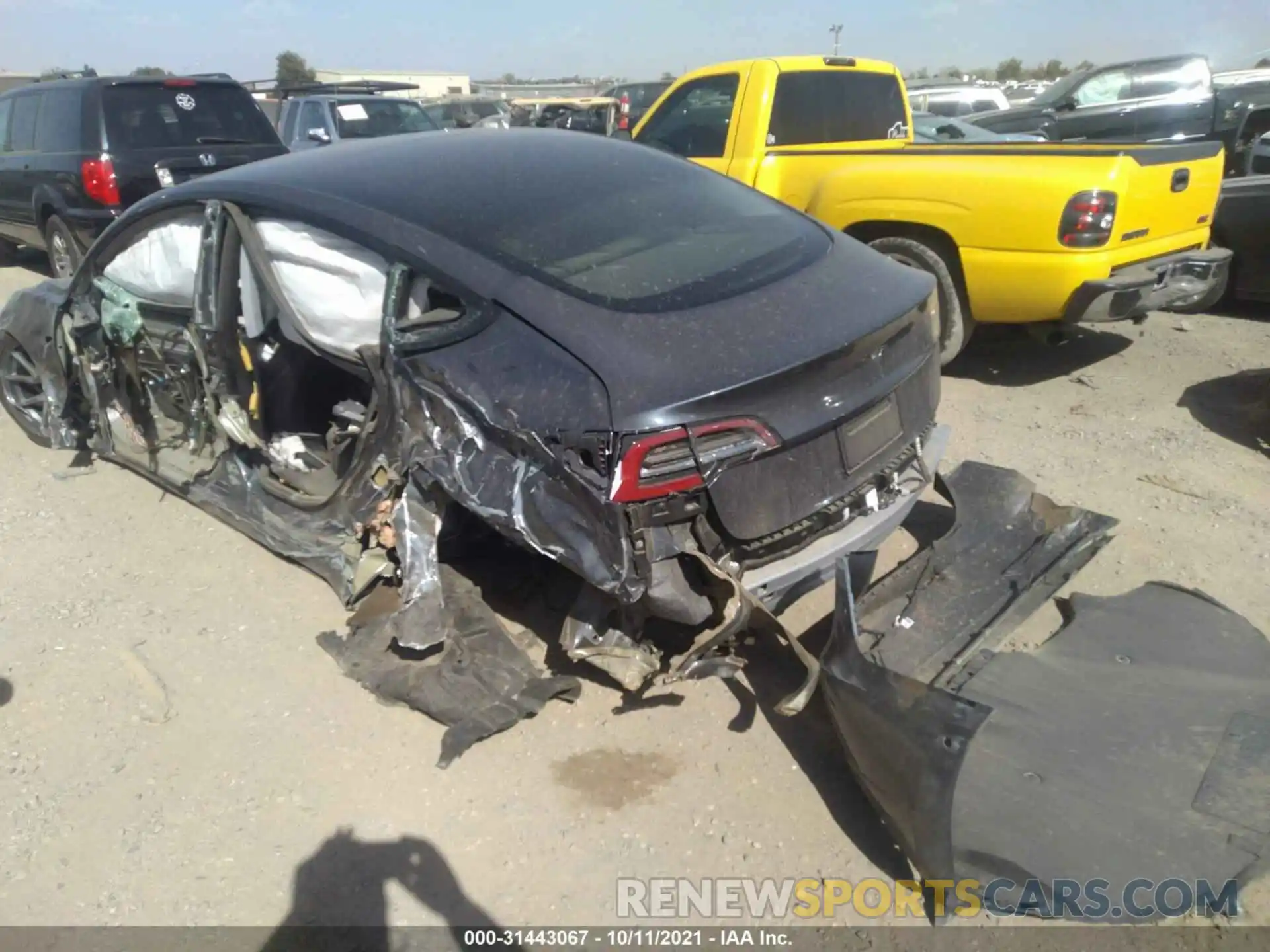 3 Photograph of a damaged car 5YJ3E1EA9MF873081 TESLA MODEL 3 2021