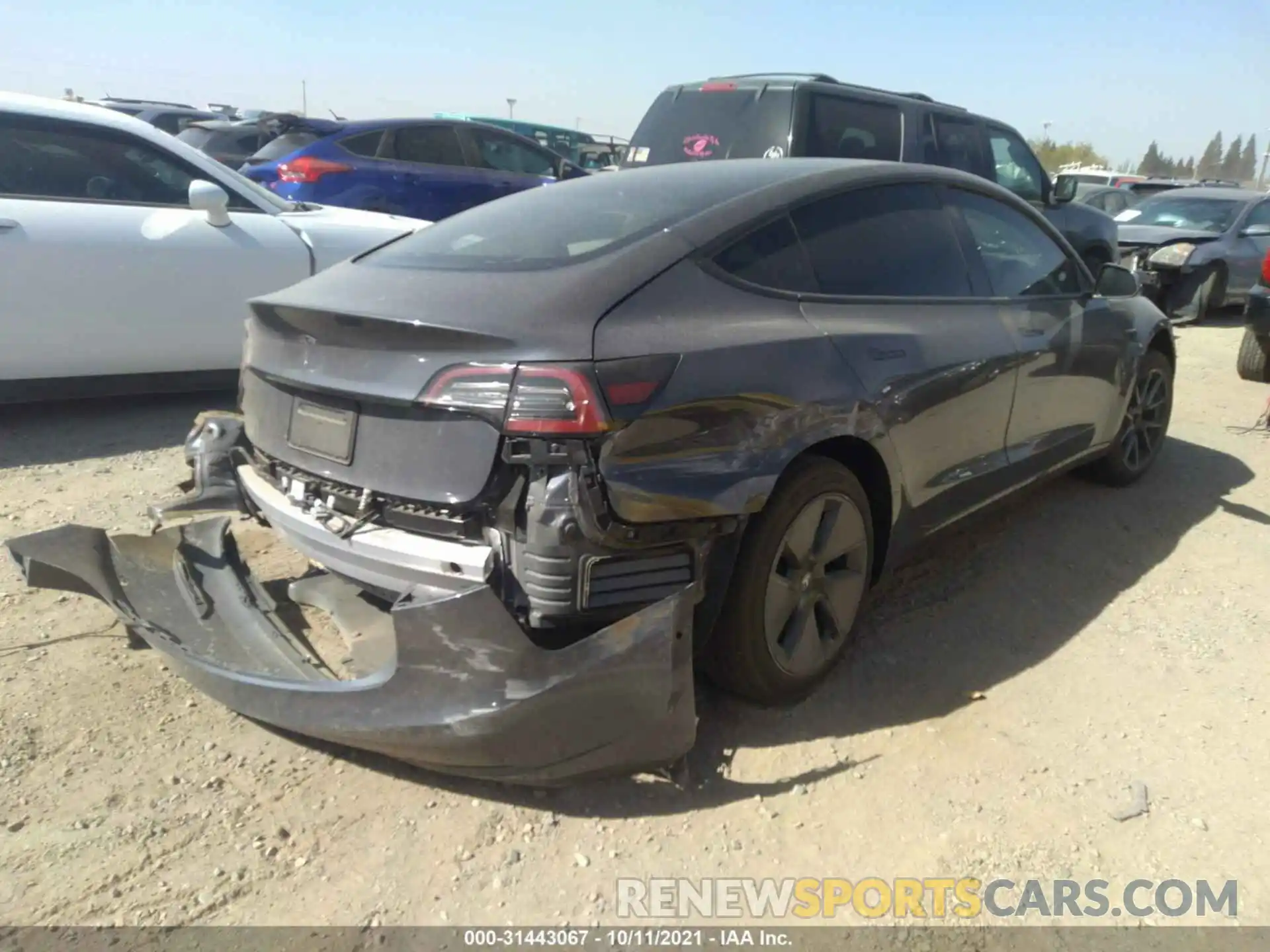 4 Photograph of a damaged car 5YJ3E1EA9MF873081 TESLA MODEL 3 2021