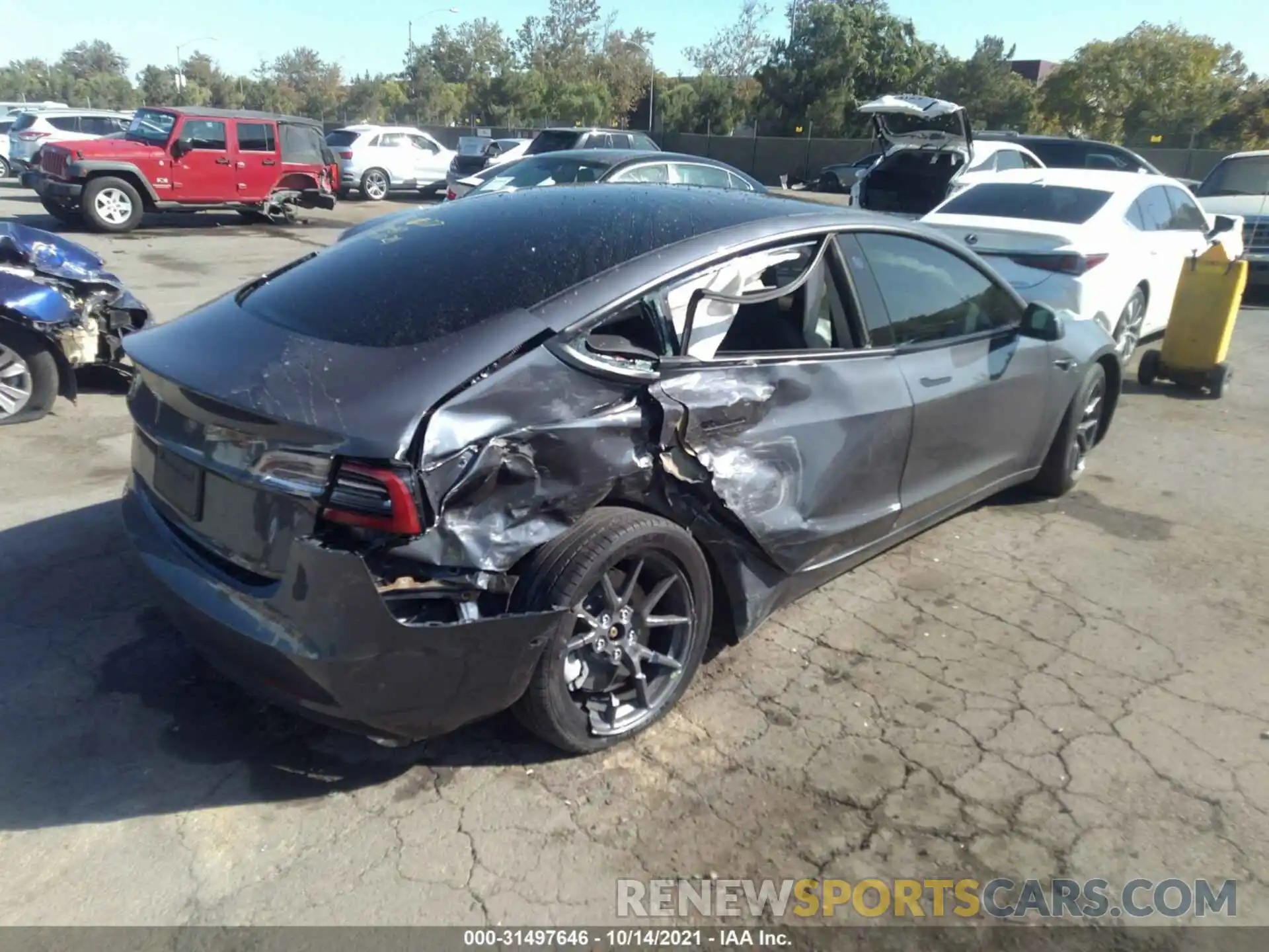 4 Photograph of a damaged car 5YJ3E1EA9MF873100 TESLA MODEL 3 2021