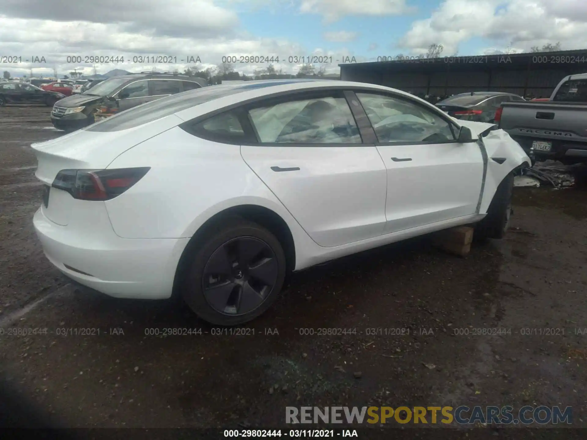 4 Фотография поврежденного автомобиля 5YJ3E1EA9MF873209 TESLA MODEL 3 2021