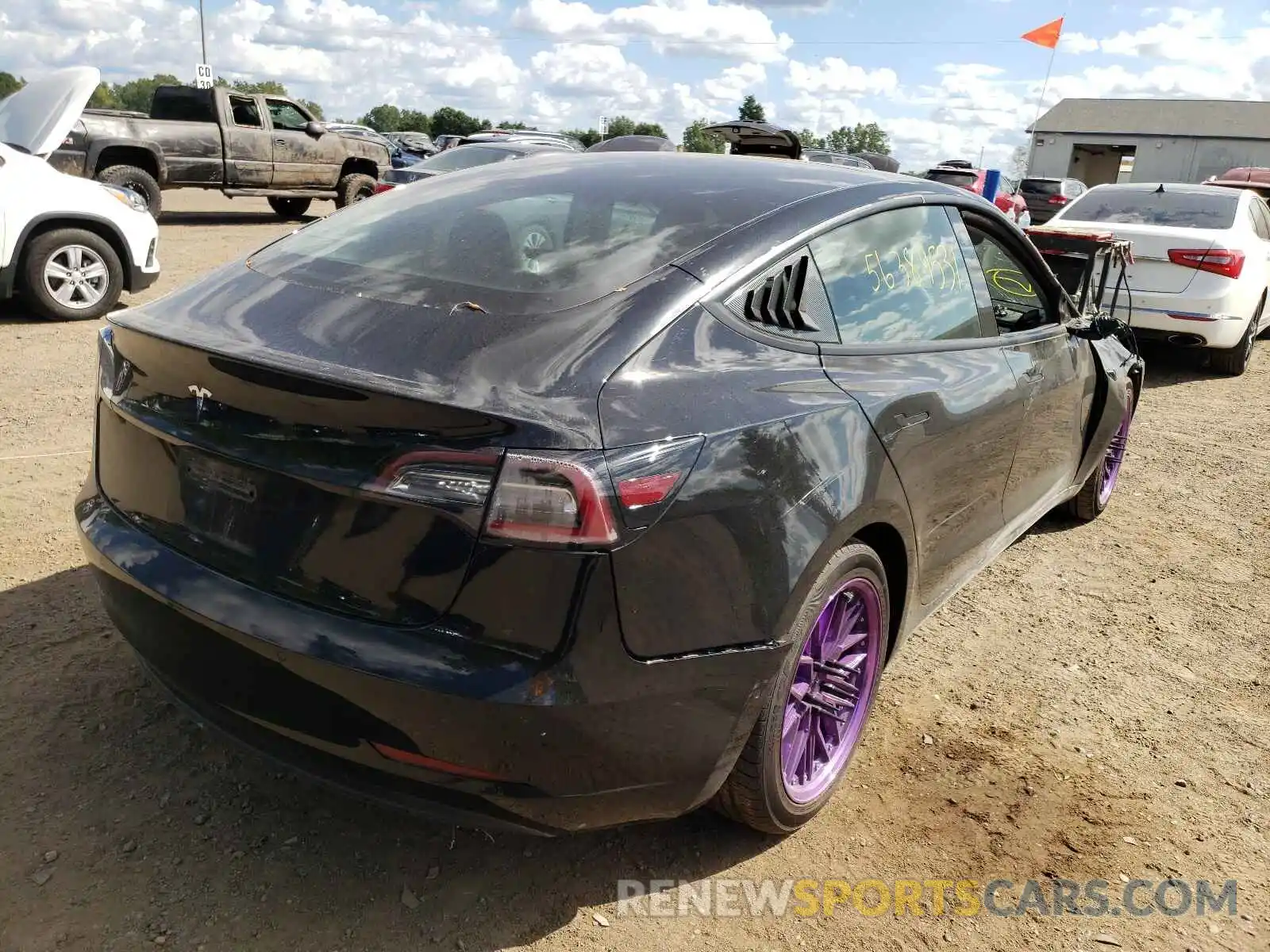 4 Photograph of a damaged car 5YJ3E1EA9MF919590 TESLA MODEL 3 2021