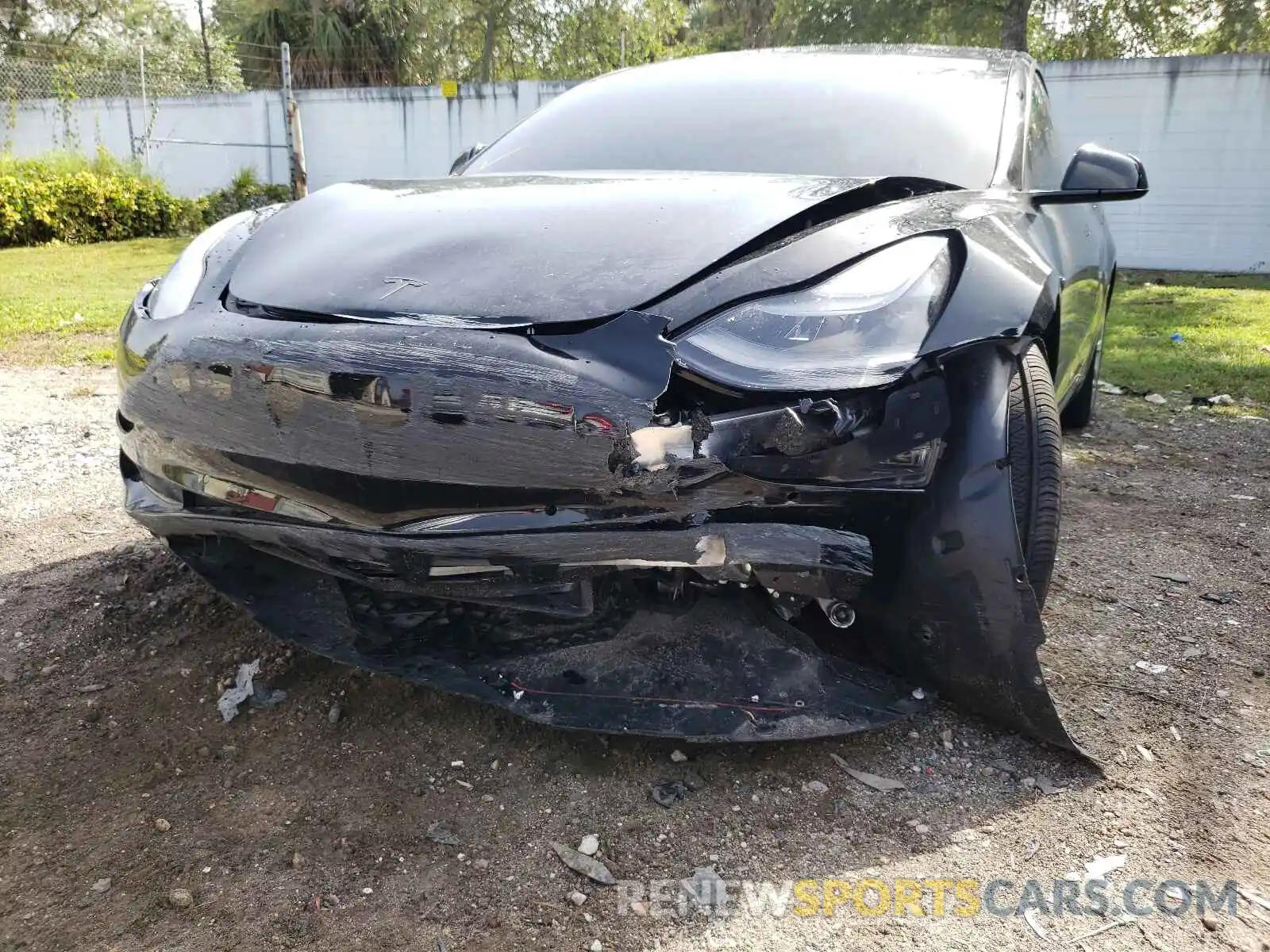 9 Photograph of a damaged car 5YJ3E1EA9MF920657 TESLA MODEL 3 2021