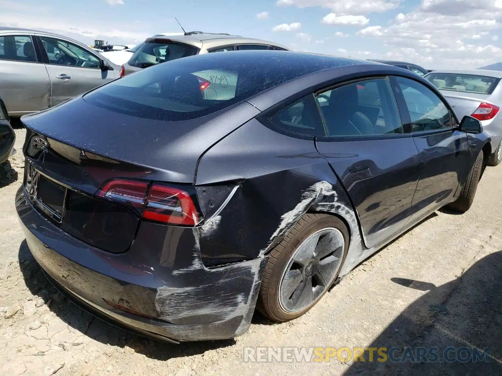 4 Фотография поврежденного автомобиля 5YJ3E1EA9MF943100 TESLA MODEL 3 2021