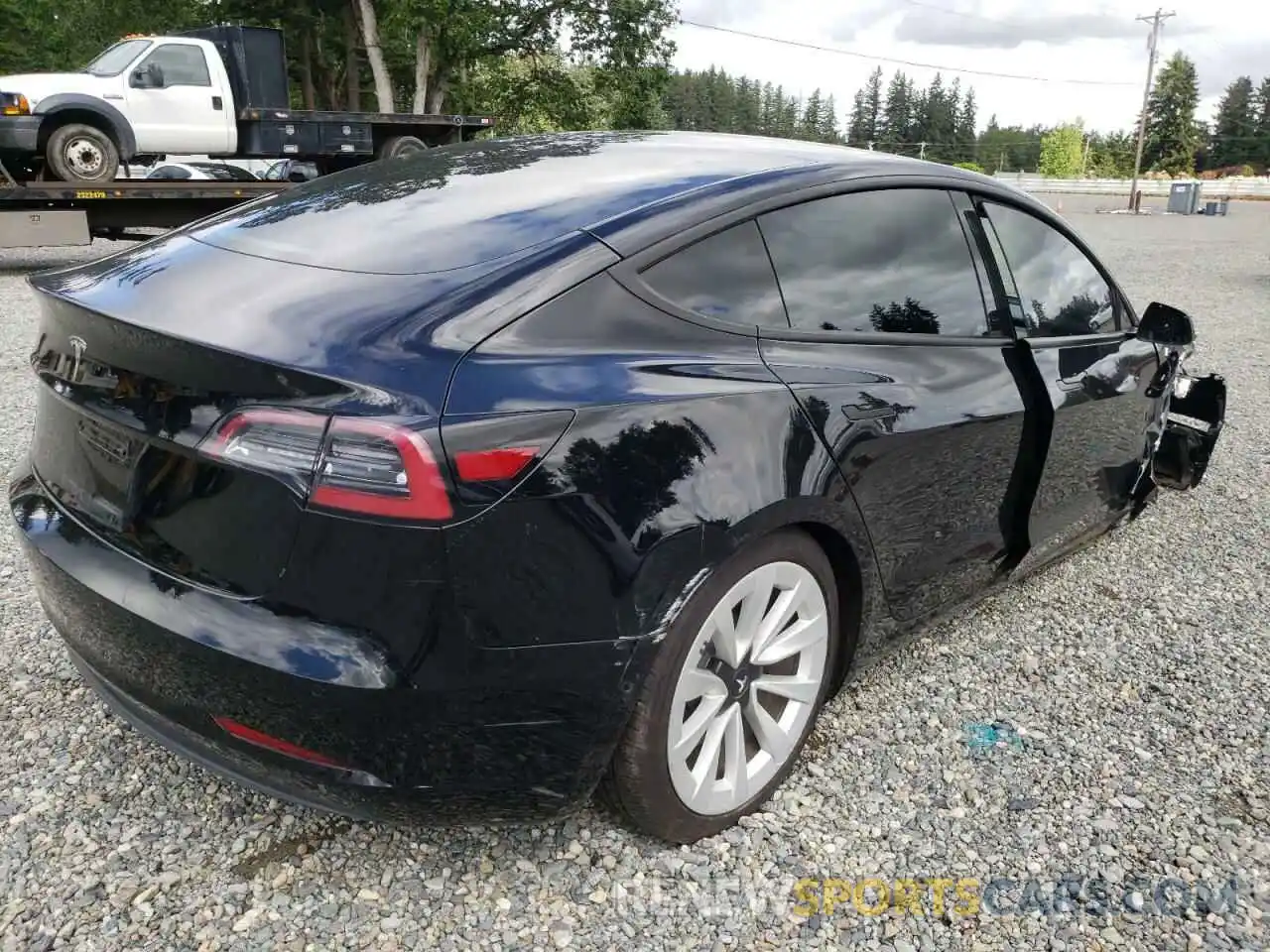 4 Фотография поврежденного автомобиля 5YJ3E1EA9MF995990 TESLA MODEL 3 2021