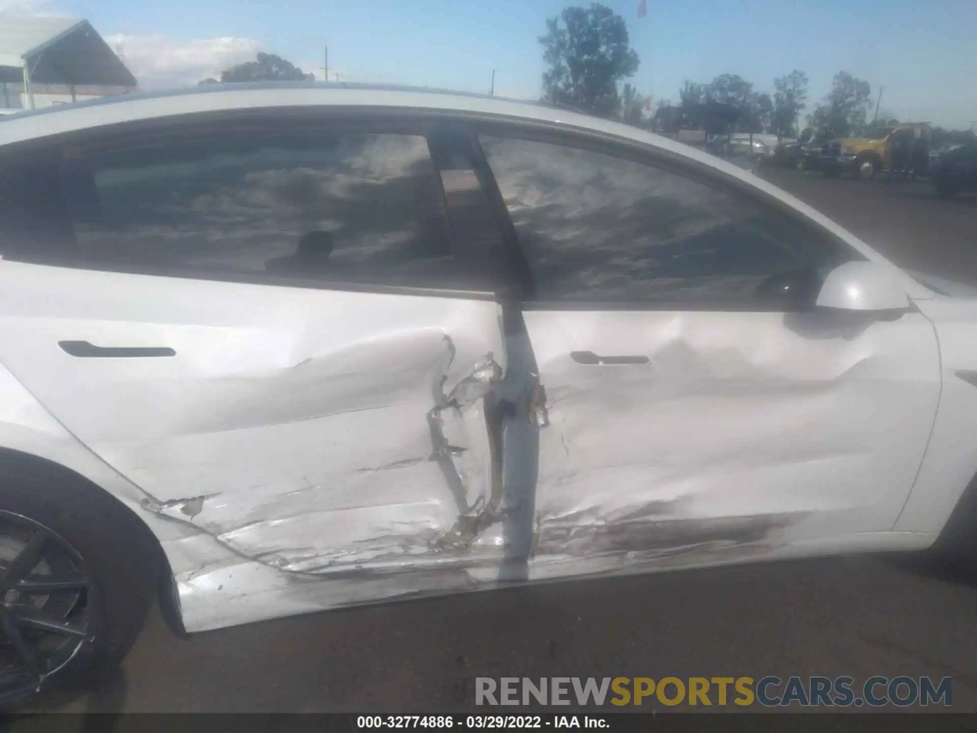 6 Photograph of a damaged car 5YJ3E1EAXMF015778 TESLA MODEL 3 2021