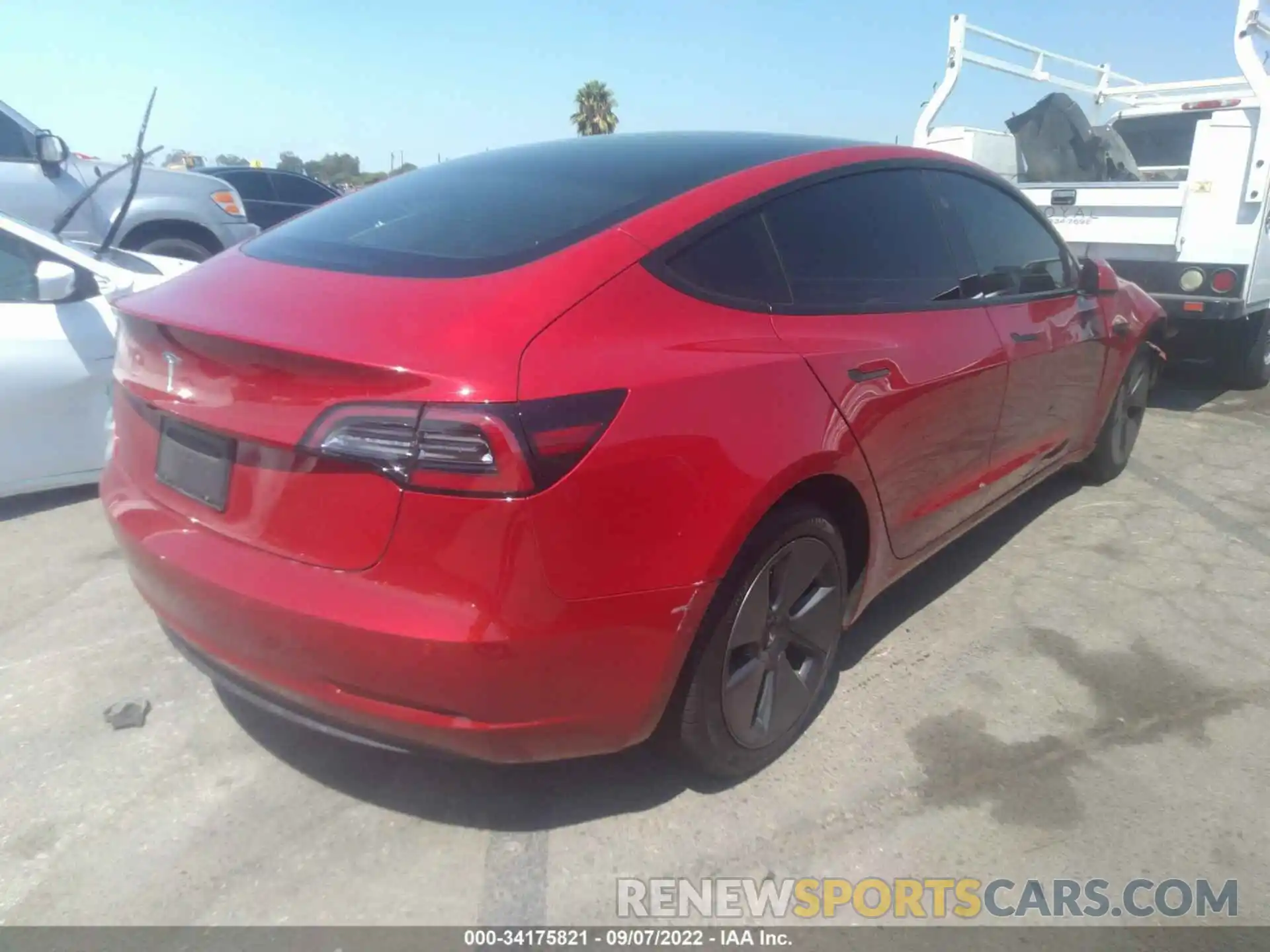 4 Фотография поврежденного автомобиля 5YJ3E1EAXMF022469 TESLA MODEL 3 2021