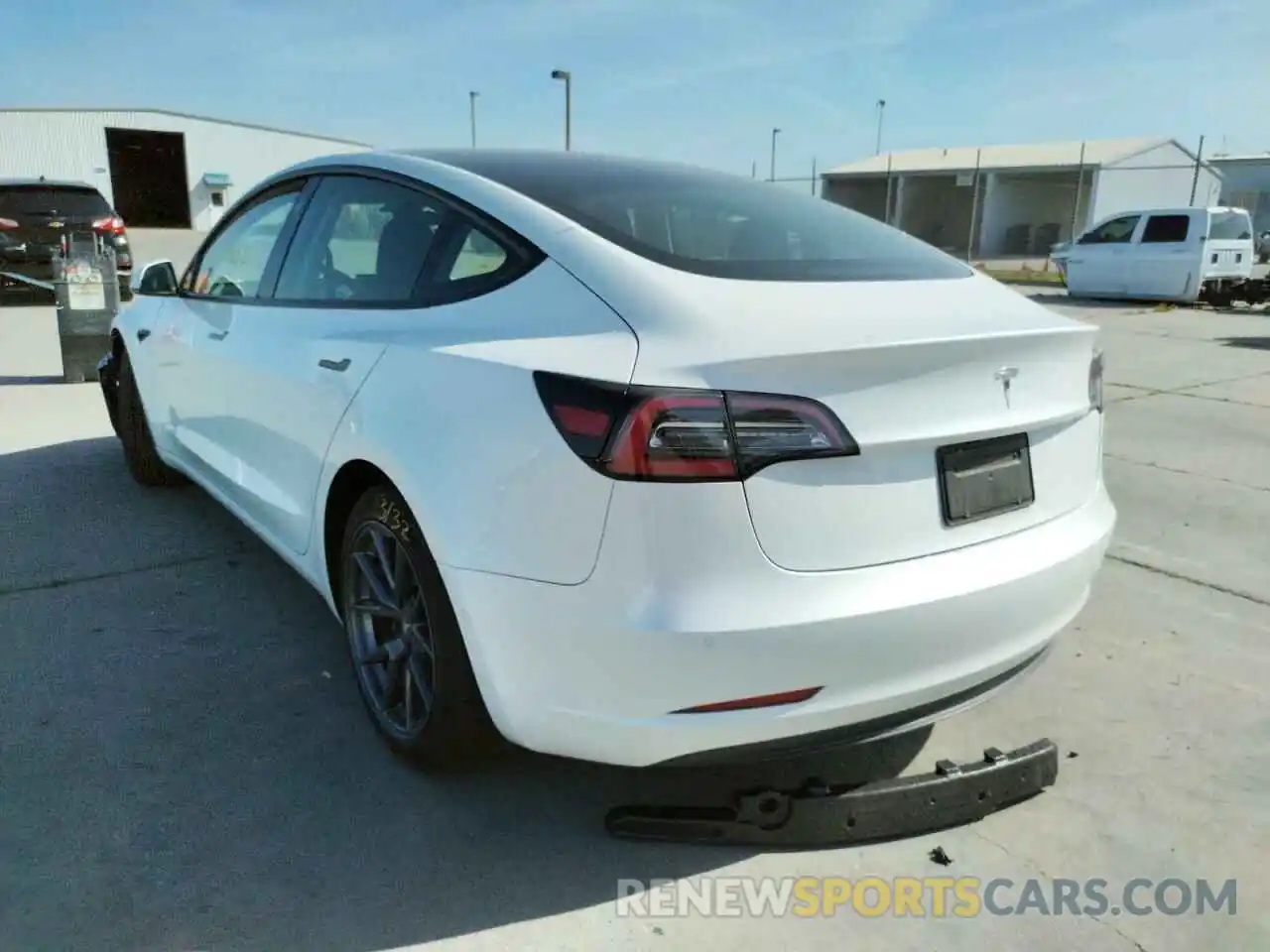 3 Photograph of a damaged car 5YJ3E1EAXMF027266 TESLA MODEL 3 2021