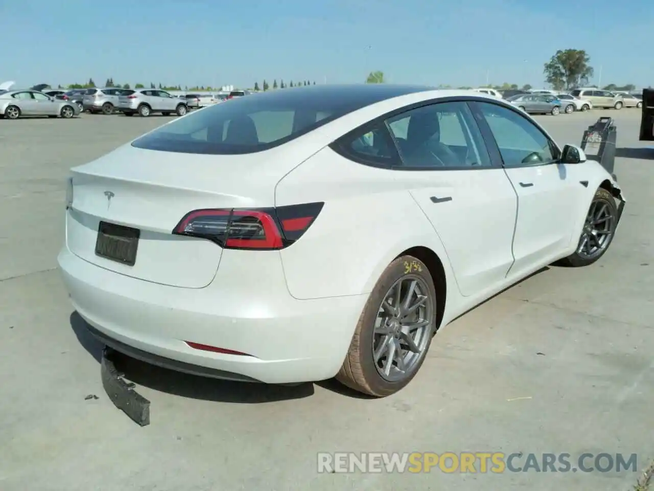 4 Photograph of a damaged car 5YJ3E1EAXMF027266 TESLA MODEL 3 2021