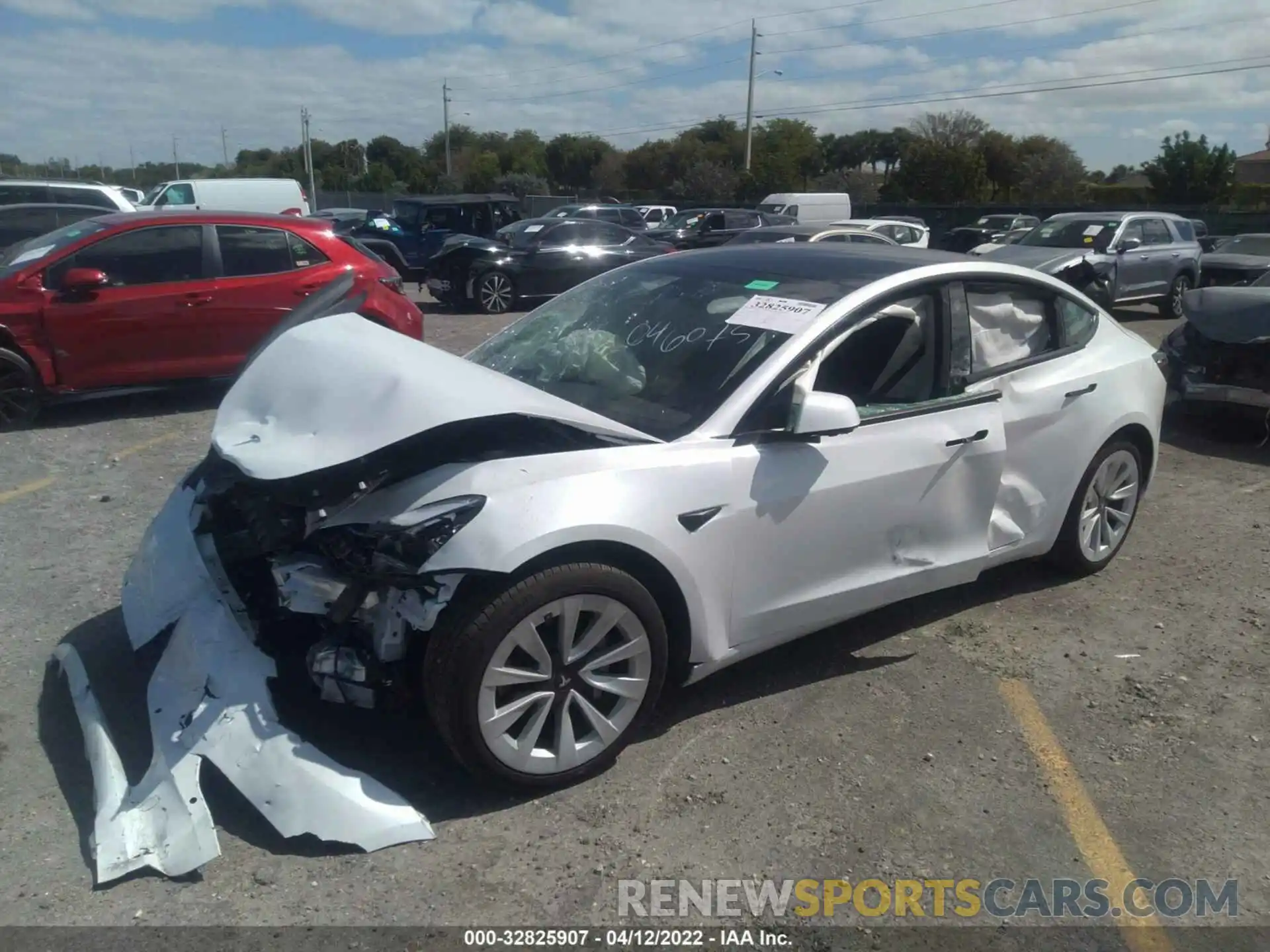 2 Photograph of a damaged car 5YJ3E1EAXMF046075 TESLA MODEL 3 2021