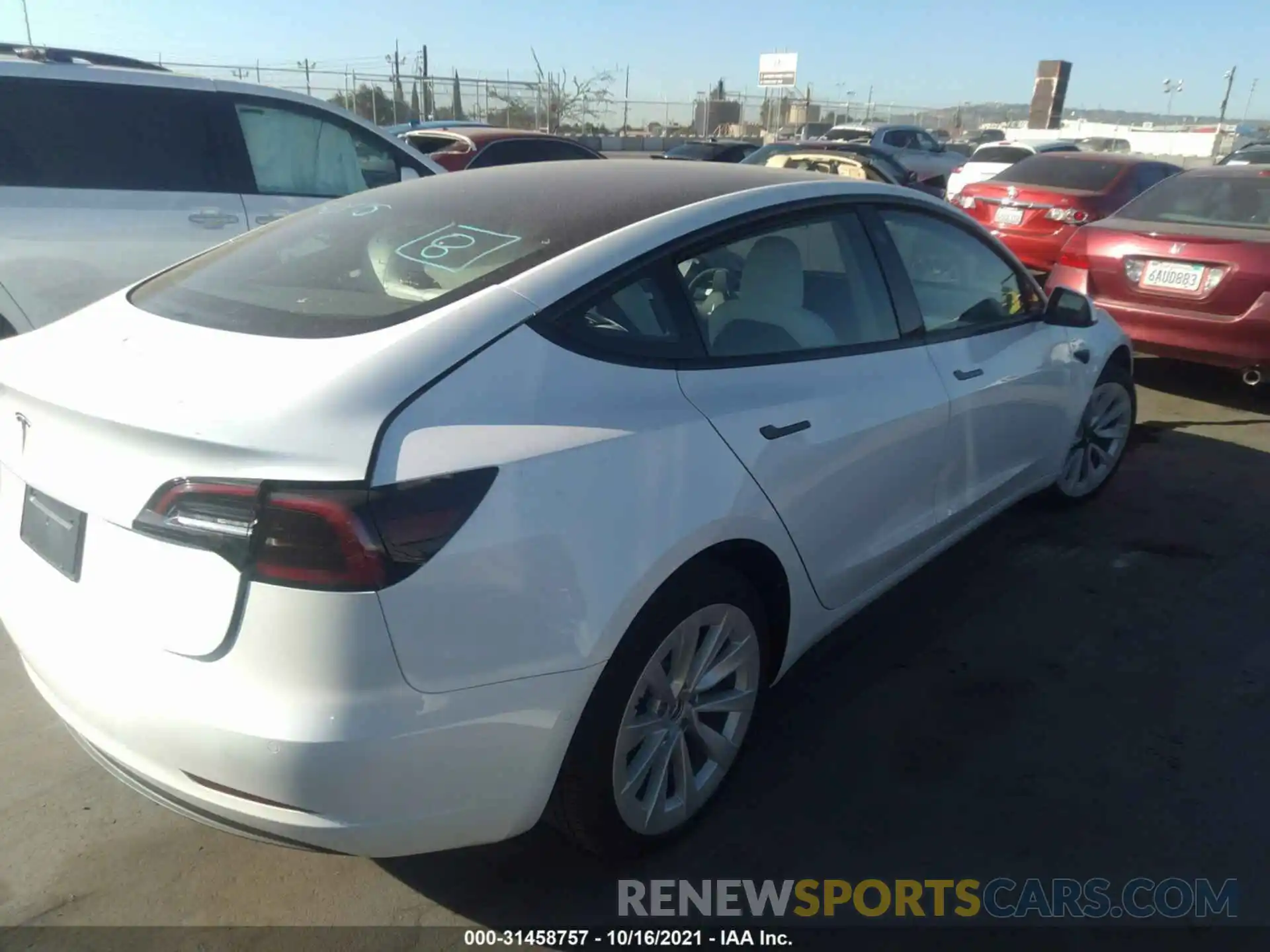 4 Photograph of a damaged car 5YJ3E1EAXMF047291 TESLA MODEL 3 2021