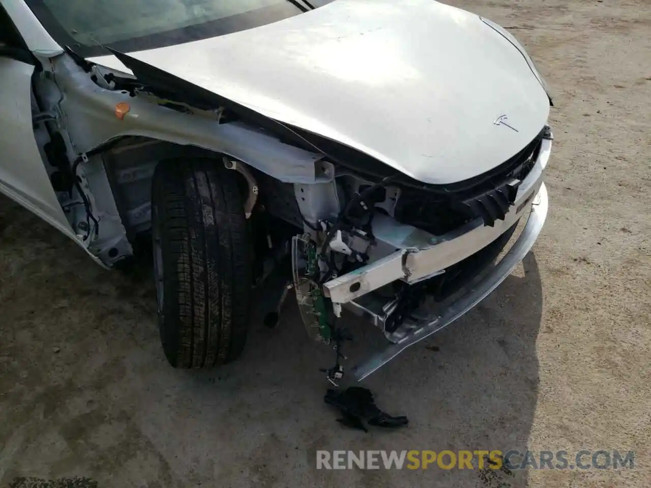 9 Photograph of a damaged car 5YJ3E1EAXMF062096 TESLA MODEL 3 2021