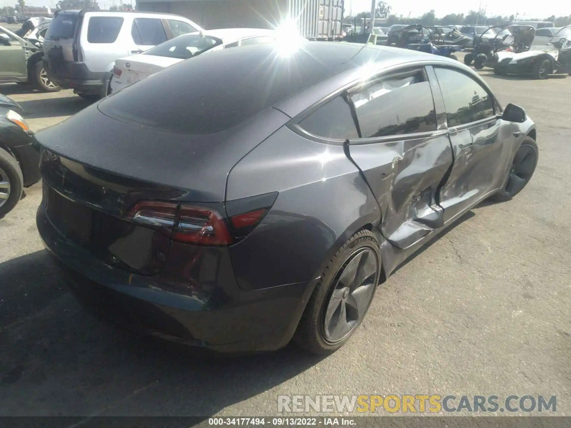 4 Photograph of a damaged car 5YJ3E1EAXMF068397 TESLA MODEL 3 2021