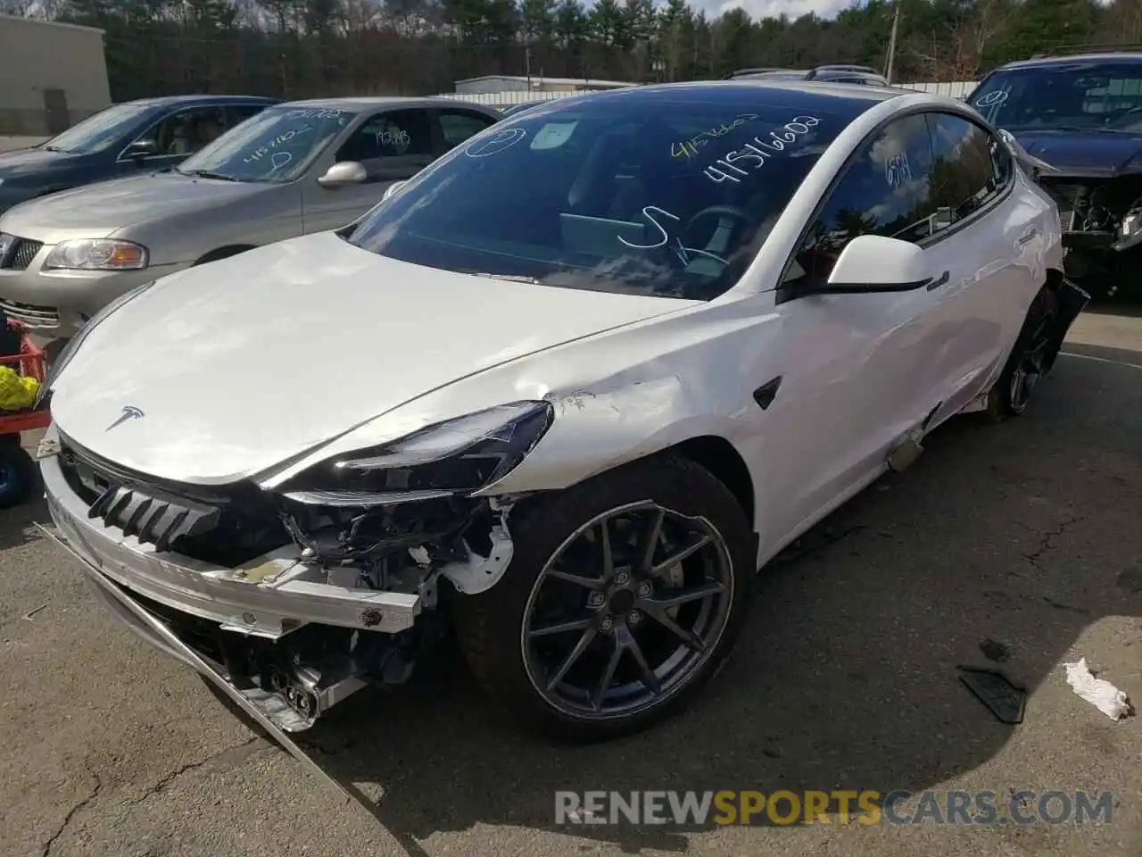 2 Photograph of a damaged car 5YJ3E1EAXMF085636 TESLA MODEL 3 2021