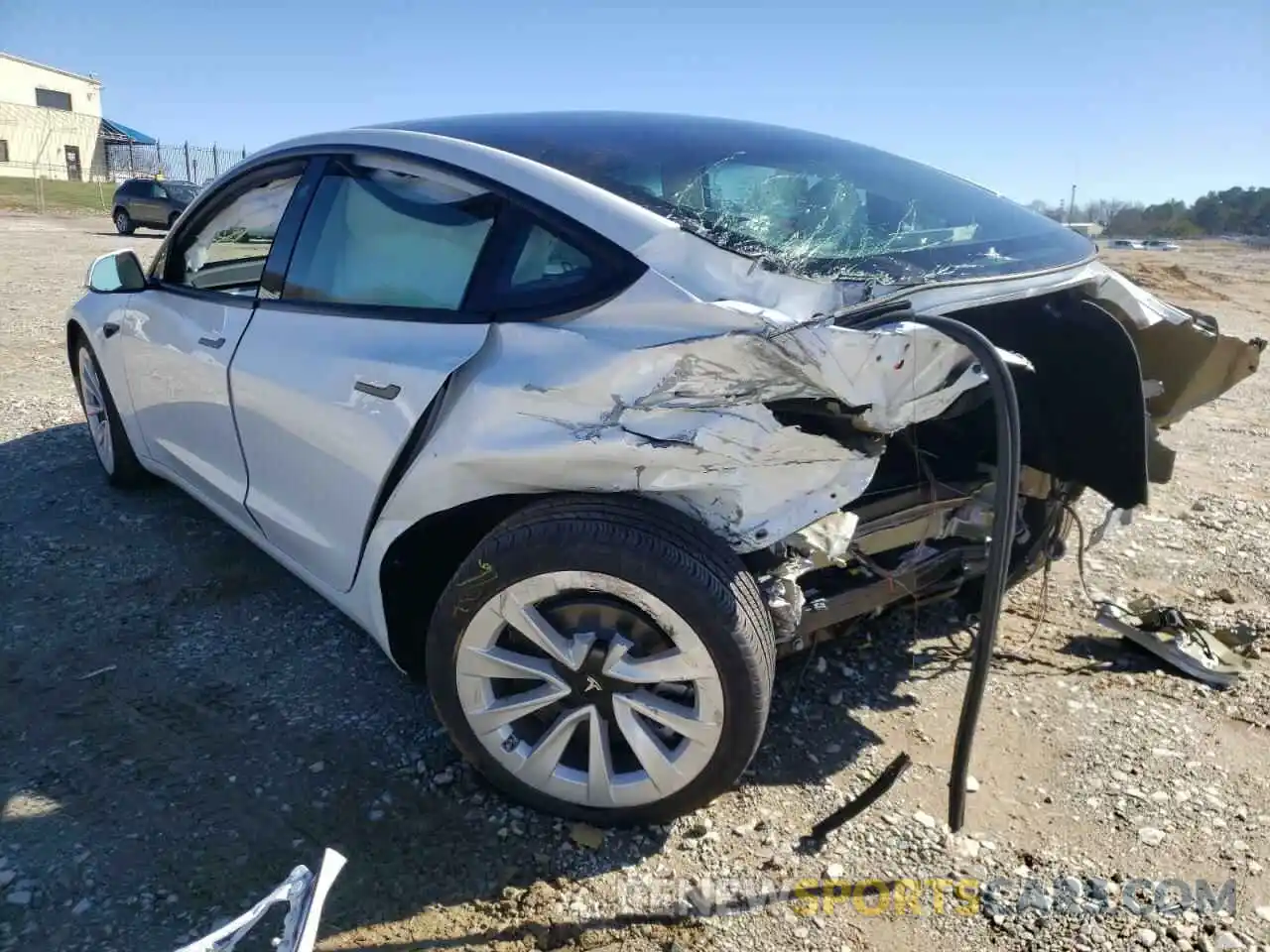 3 Photograph of a damaged car 5YJ3E1EAXMF085894 TESLA MODEL 3 2021