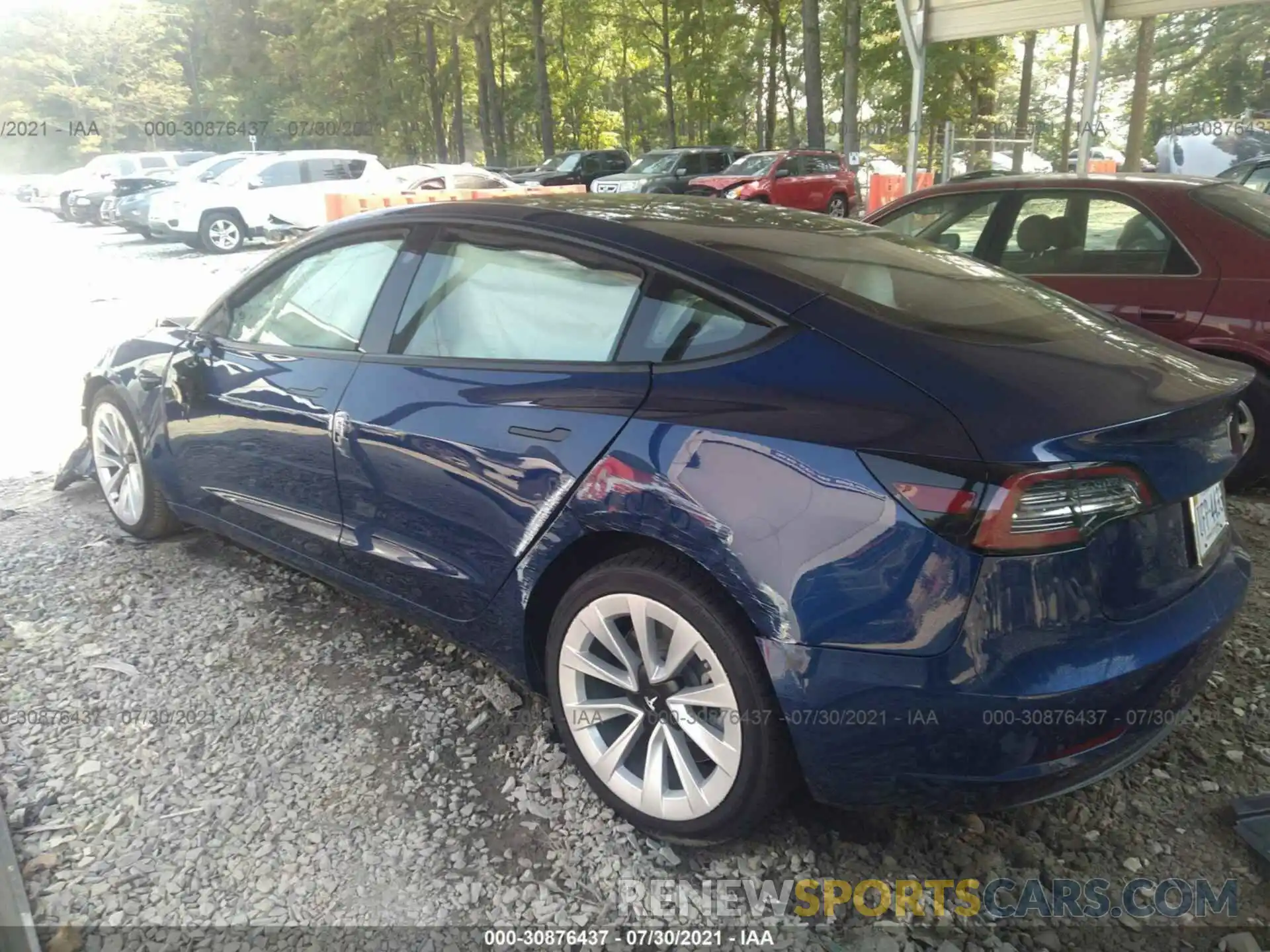 3 Photograph of a damaged car 5YJ3E1EAXMF853857 TESLA MODEL 3 2021