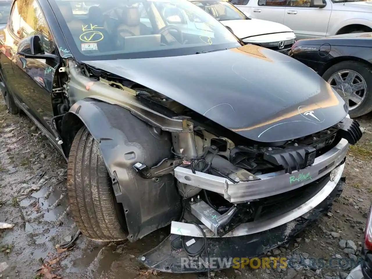 10 Photograph of a damaged car 5YJ3E1EAXMF857567 TESLA MODEL 3 2021