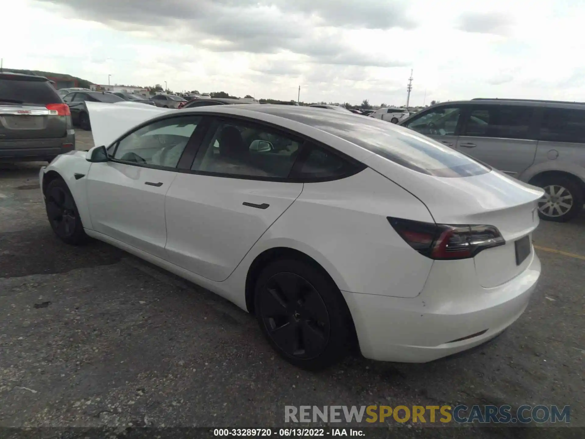 3 Photograph of a damaged car 5YJ3E1EAXMF859707 TESLA MODEL 3 2021