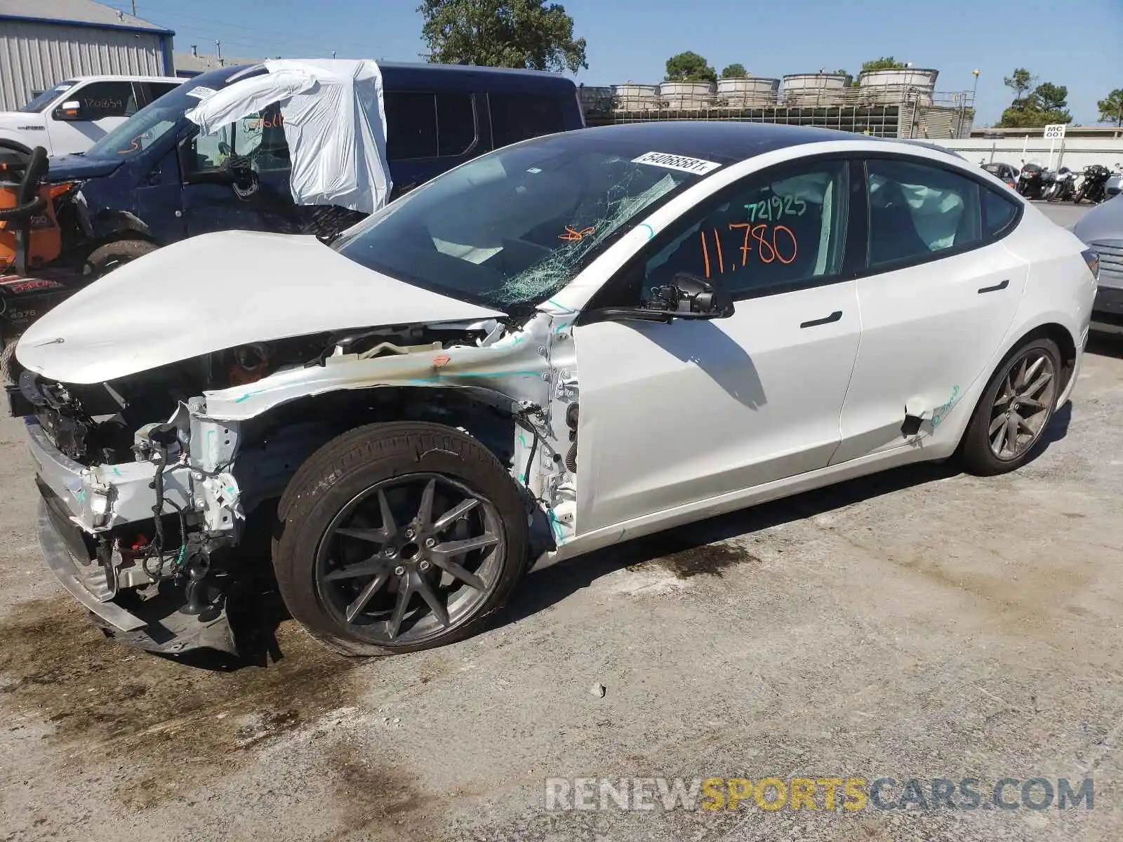 2 Photograph of a damaged car 5YJ3E1EAXMF919792 TESLA MODEL 3 2021