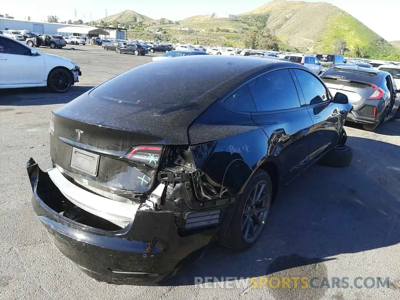 4 Photograph of a damaged car 5YJ3E1EAXMF920845 TESLA MODEL 3 2021