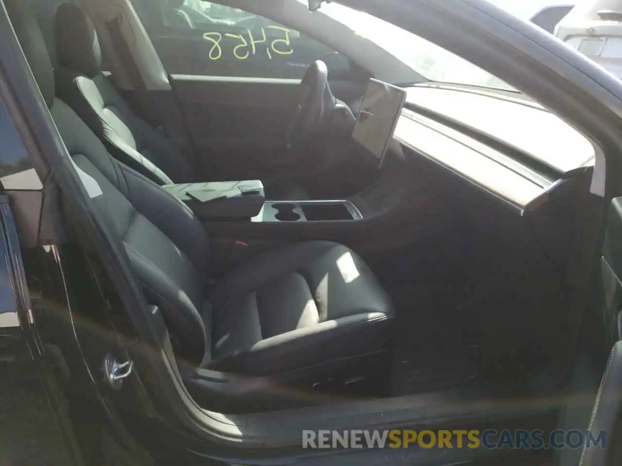 5 Photograph of a damaged car 5YJ3E1EAXMF920845 TESLA MODEL 3 2021