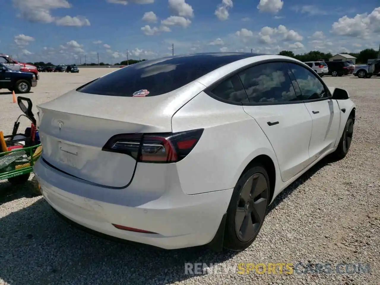 4 Photograph of a damaged car 5YJ3E1EAXMF921459 TESLA MODEL 3 2021