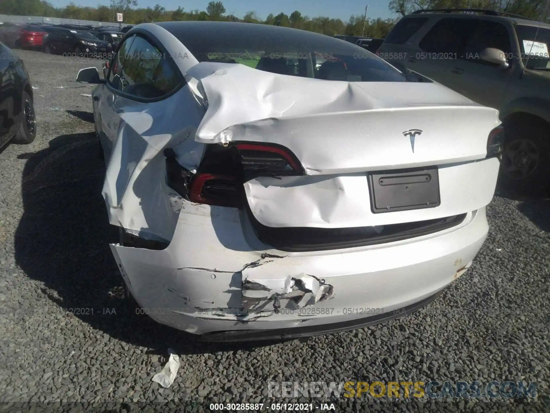 6 Photograph of a damaged car 5YJ3E1EAXMF921994 TESLA MODEL 3 2021