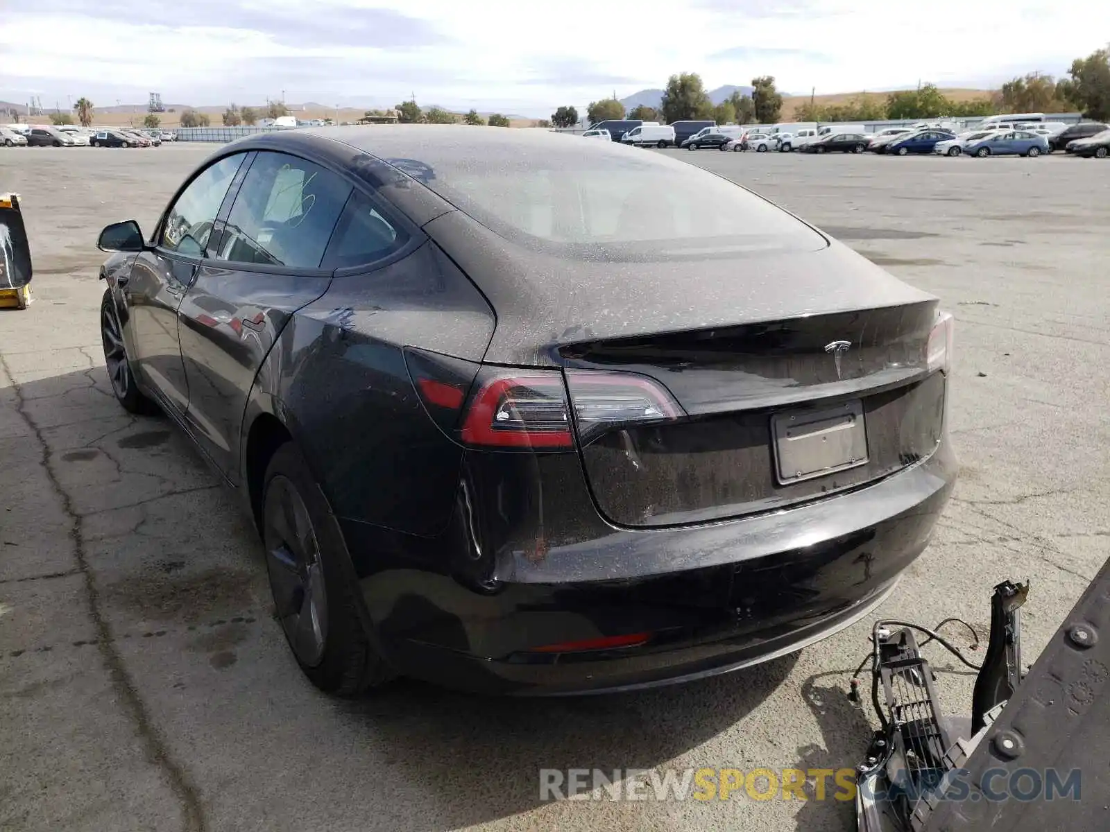 3 Photograph of a damaged car 5YJ3E1EAXMF930260 TESLA MODEL 3 2021