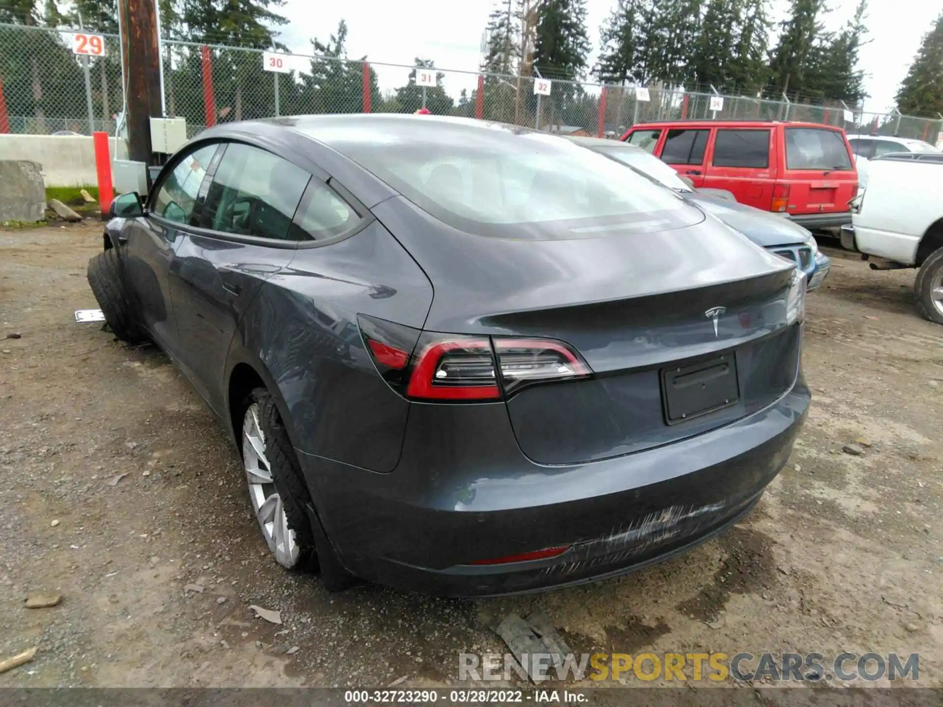 3 Фотография поврежденного автомобиля 5YJ3E1EAXMF987185 TESLA MODEL 3 2021