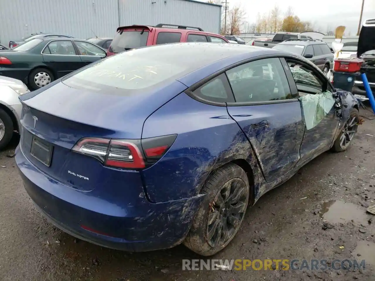 4 Фотография поврежденного автомобиля 5YJ3E1EB0MF836834 TESLA MODEL 3 2021