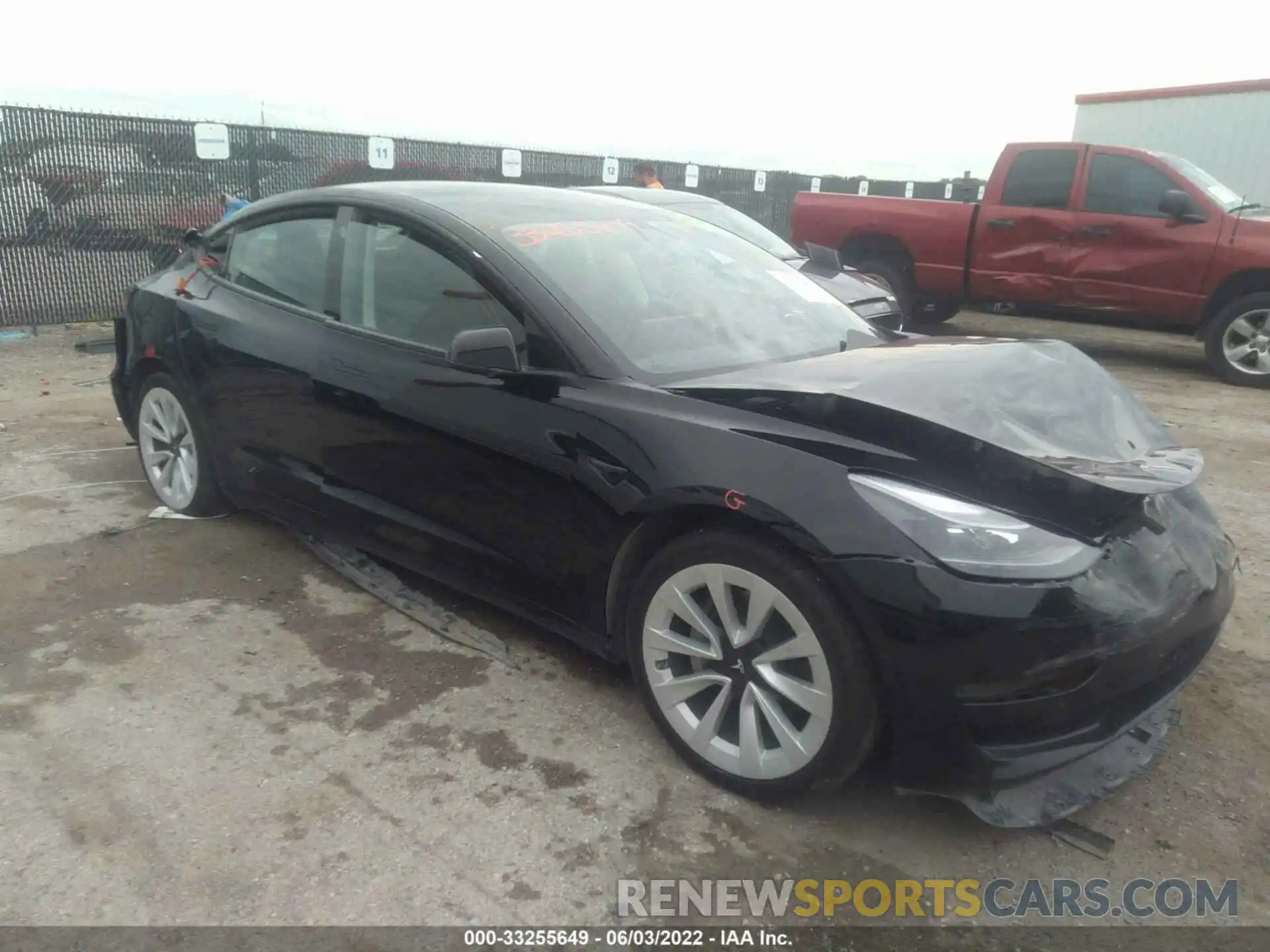 1 Photograph of a damaged car 5YJ3E1EB0MF901844 TESLA MODEL 3 2021