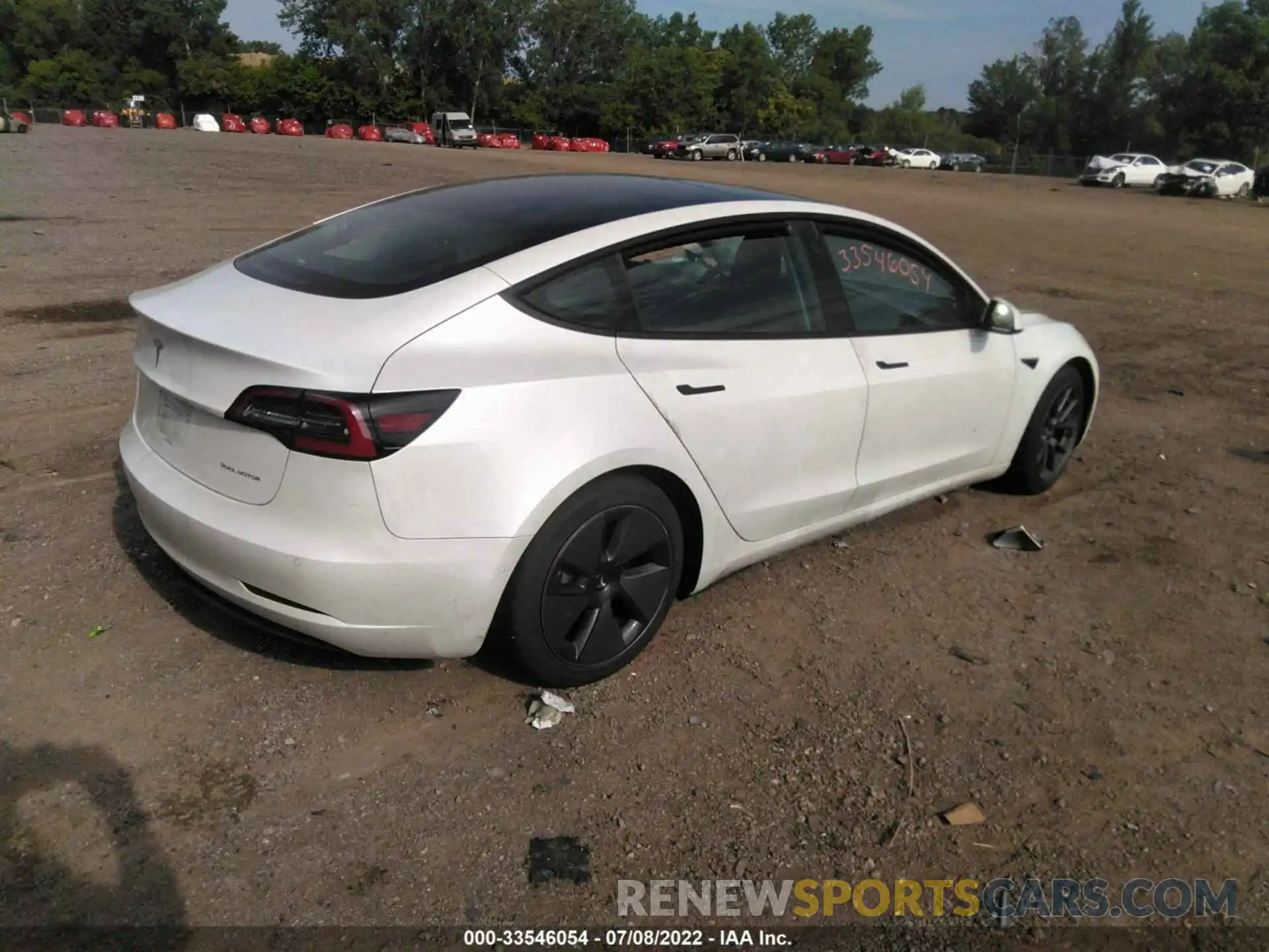 4 Фотография поврежденного автомобиля 5YJ3E1EB0MF928218 TESLA MODEL 3 2021