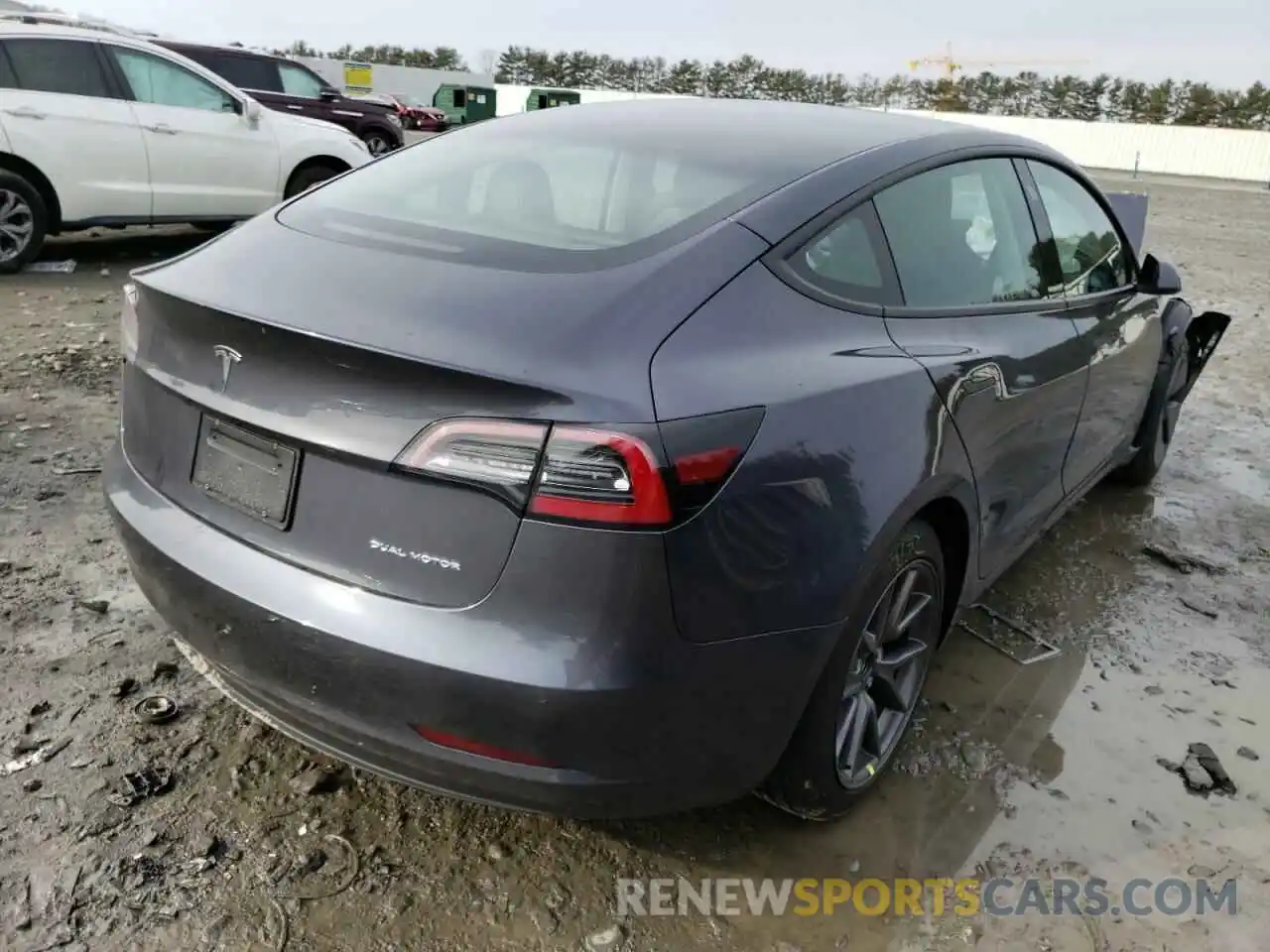 4 Фотография поврежденного автомобиля 5YJ3E1EB0MF974650 TESLA MODEL 3 2021