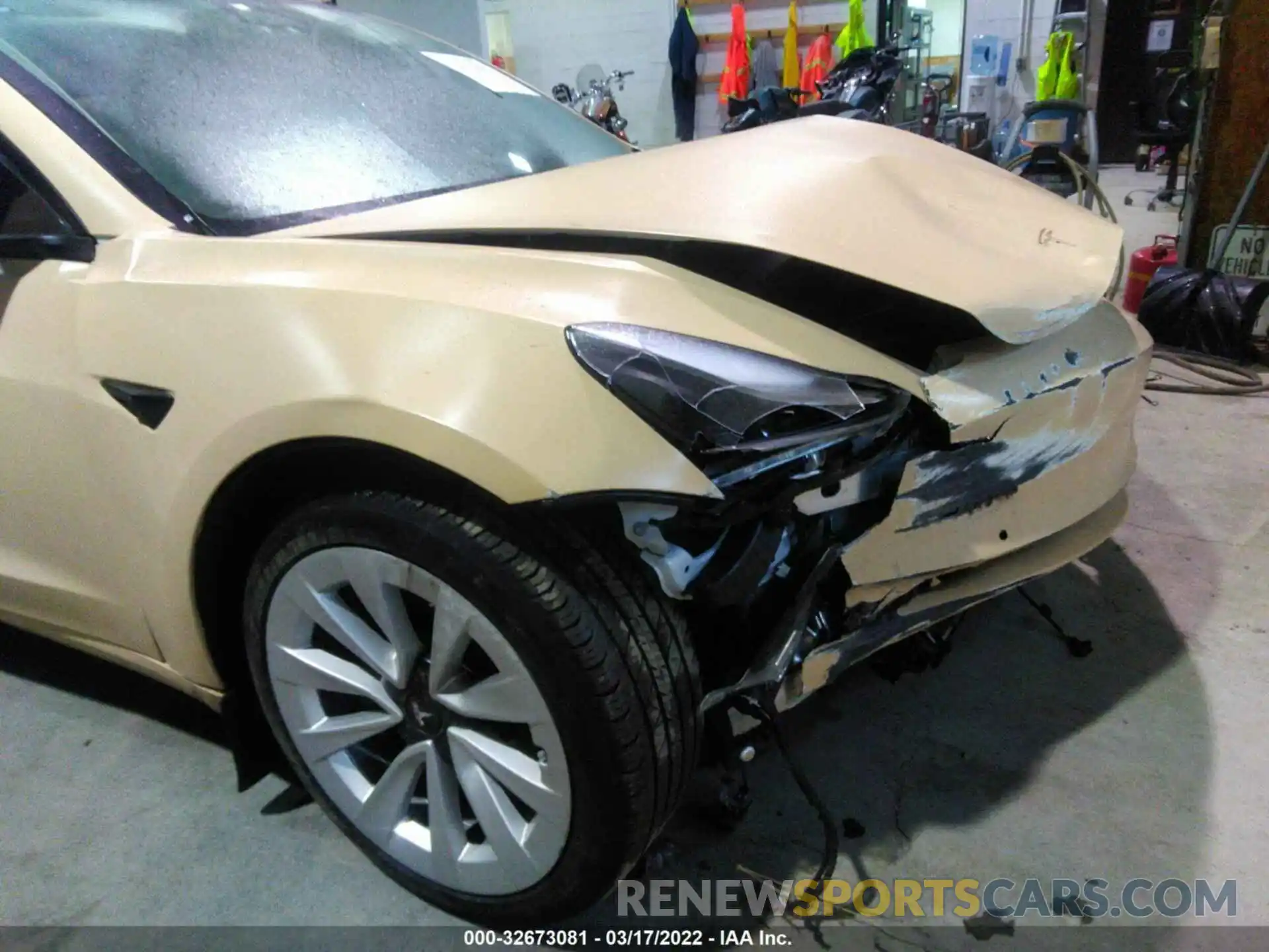 6 Photograph of a damaged car 5YJ3E1EB0MF975474 TESLA MODEL 3 2021