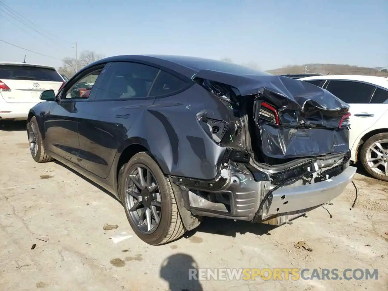 3 Photograph of a damaged car 5YJ3E1EB0MF981288 TESLA MODEL 3 2021